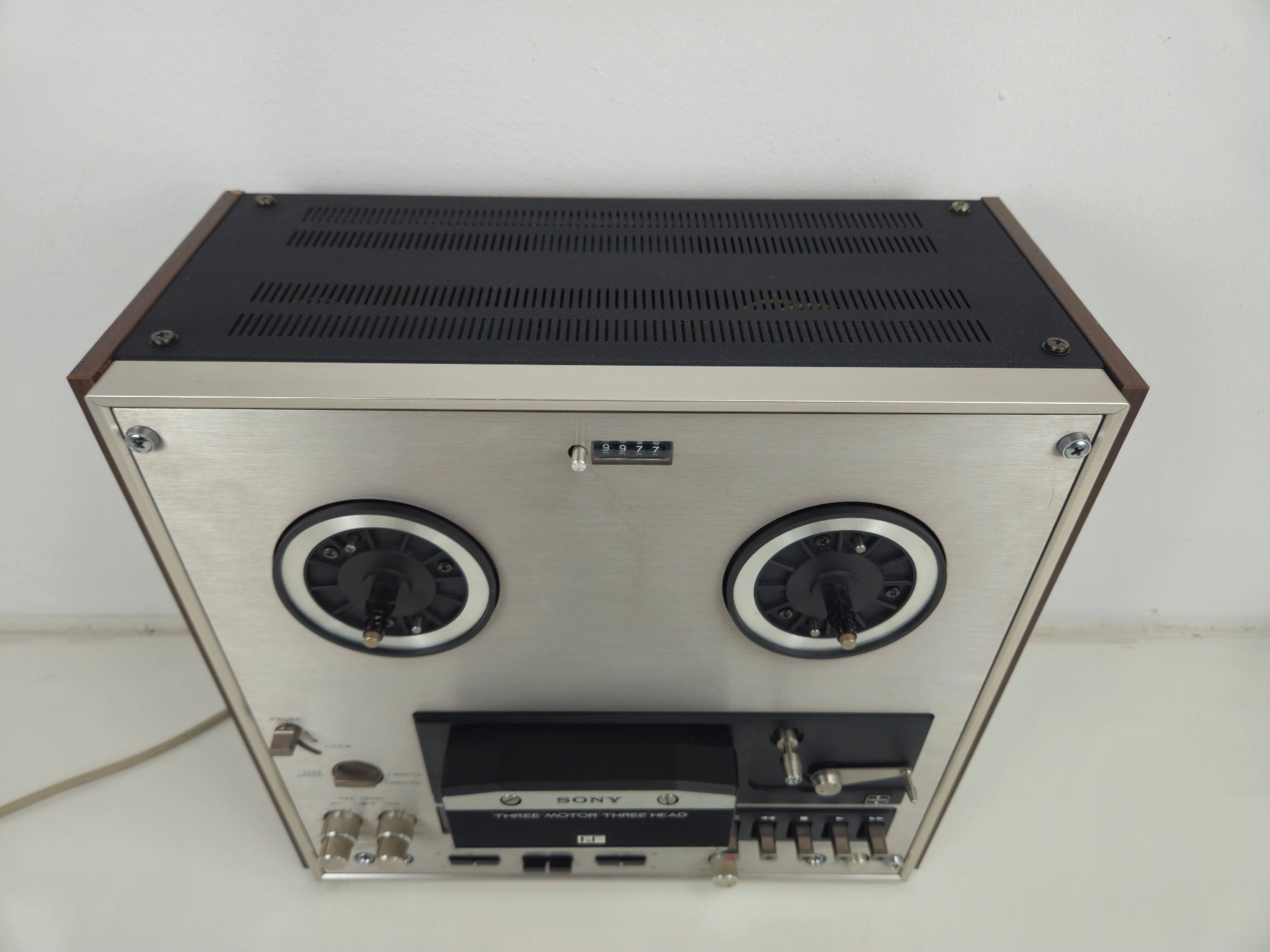 Sony - TC-645 - Stereo Tapecorder - New belts