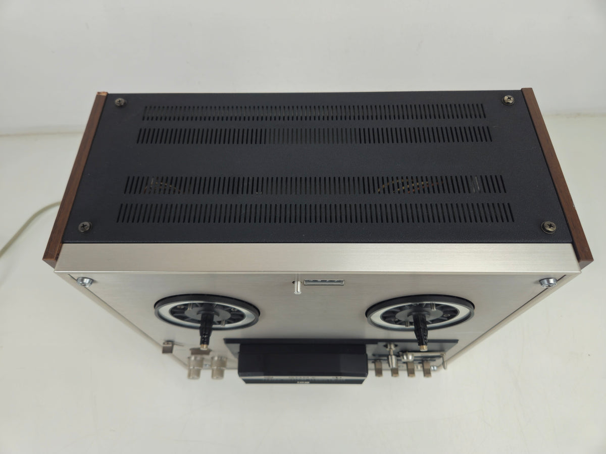 Sony - TC-645 - Stereo Tapecorder - New belts