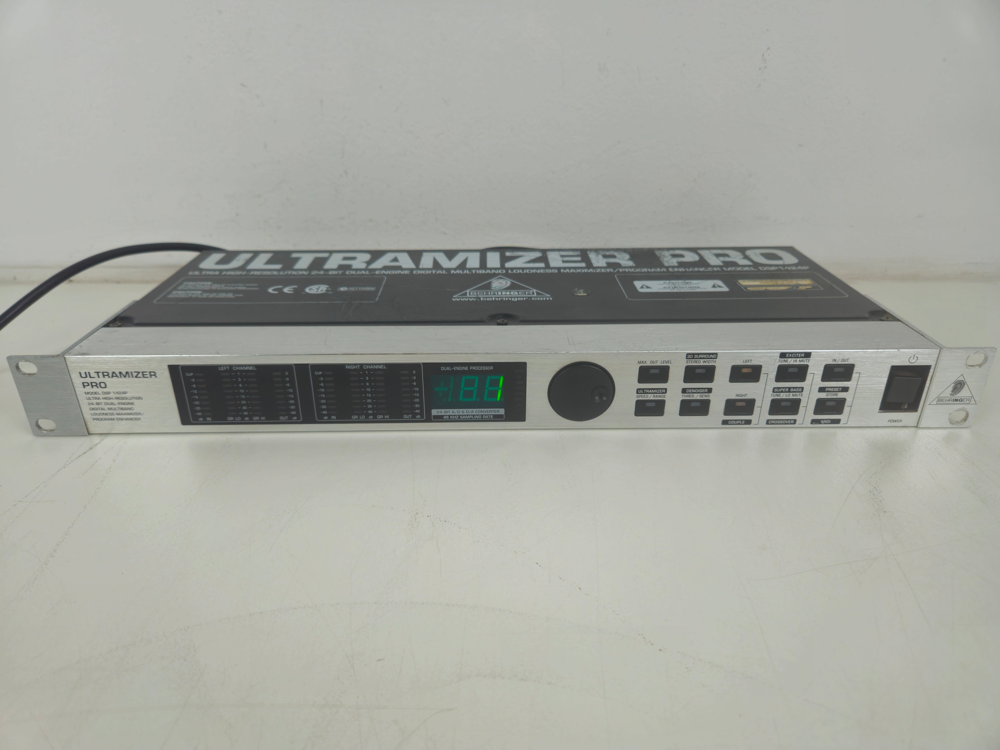 Behringer - DSP 1424P - 24-Bit Digital Multiband Loudness Maximizer/Program Enhancer