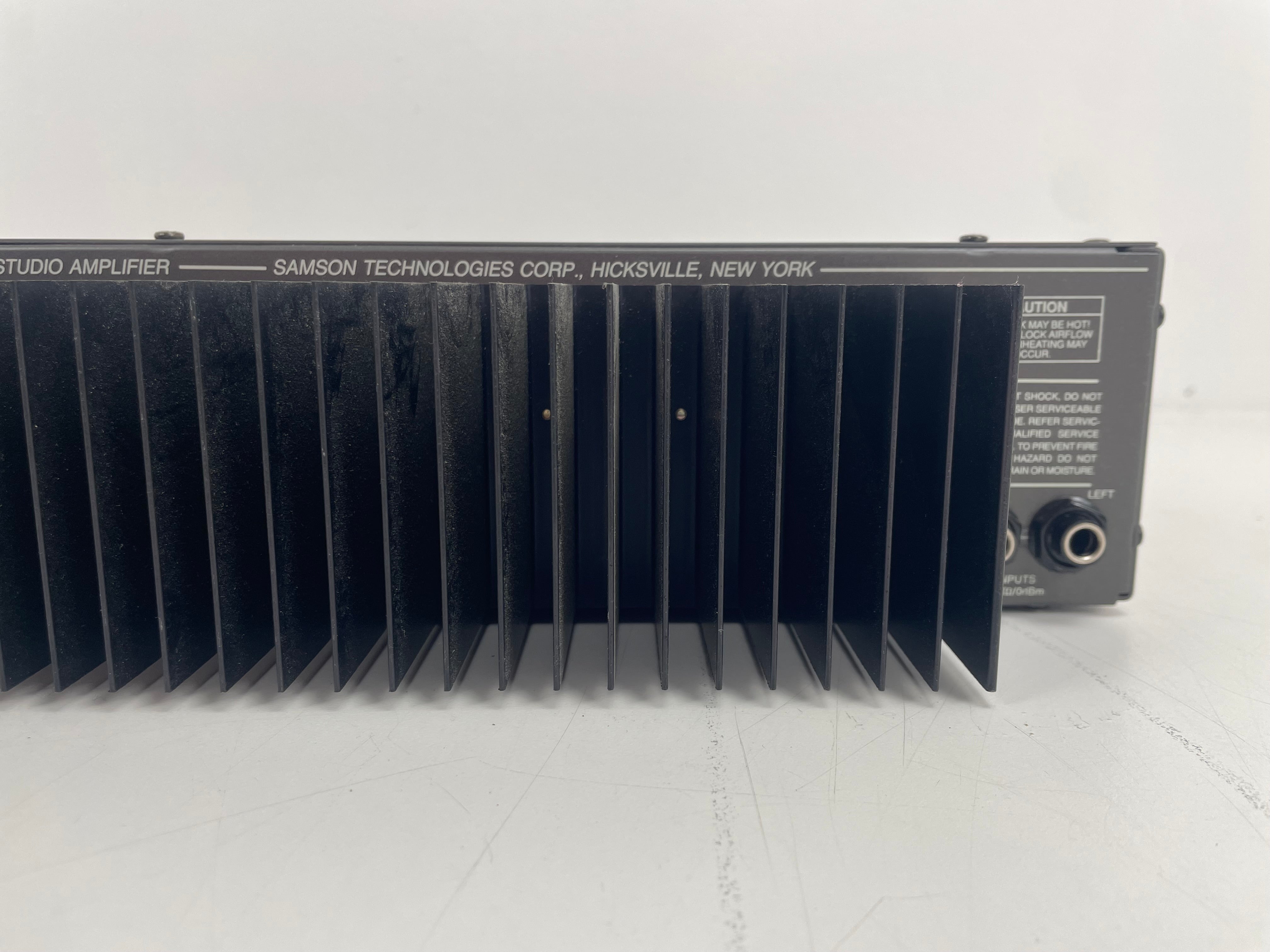 Samson - Servo 240 Studioversterker - 120 W
