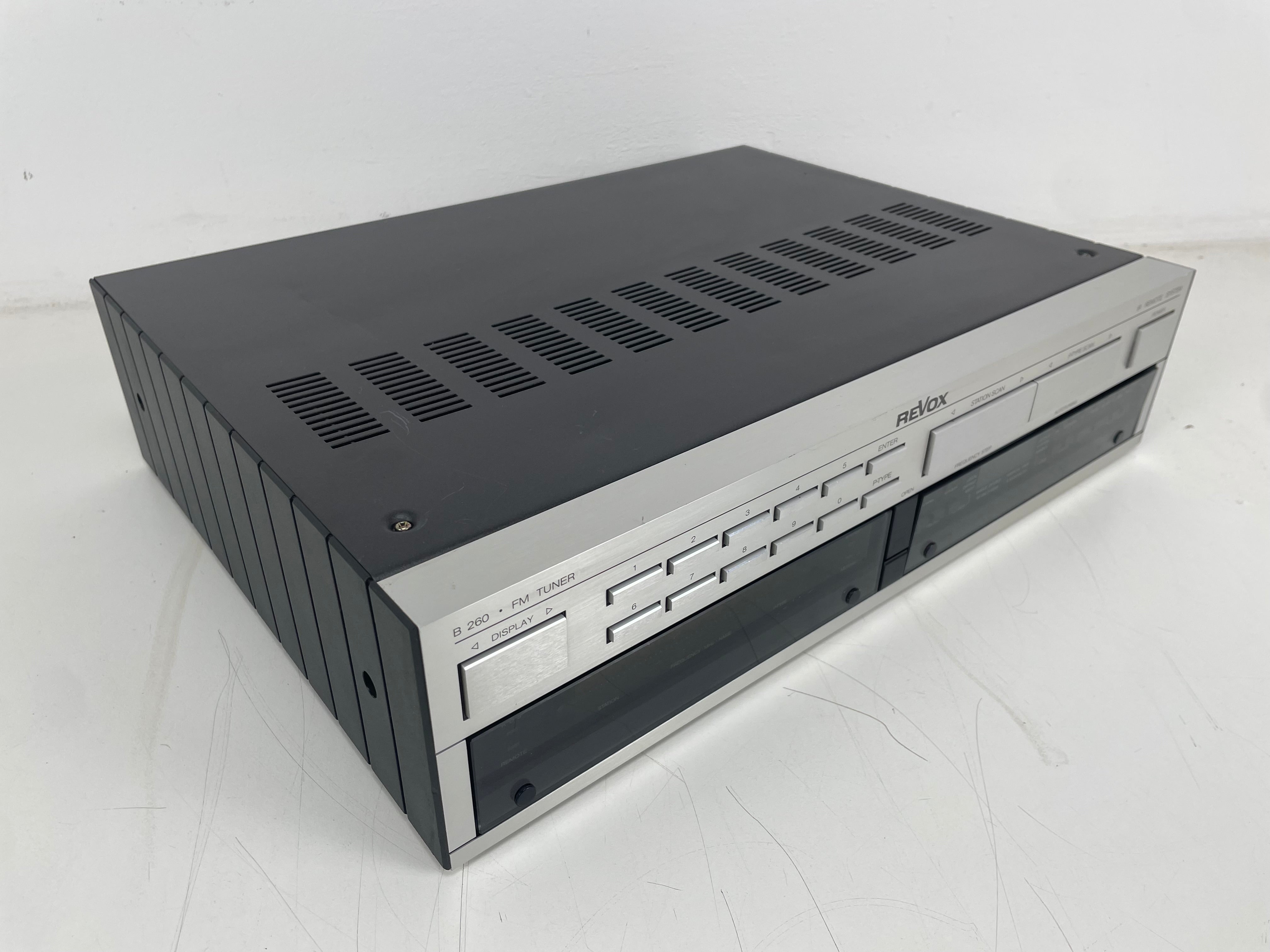 Revox - B260 - Tuner - Serviced (Repaired)