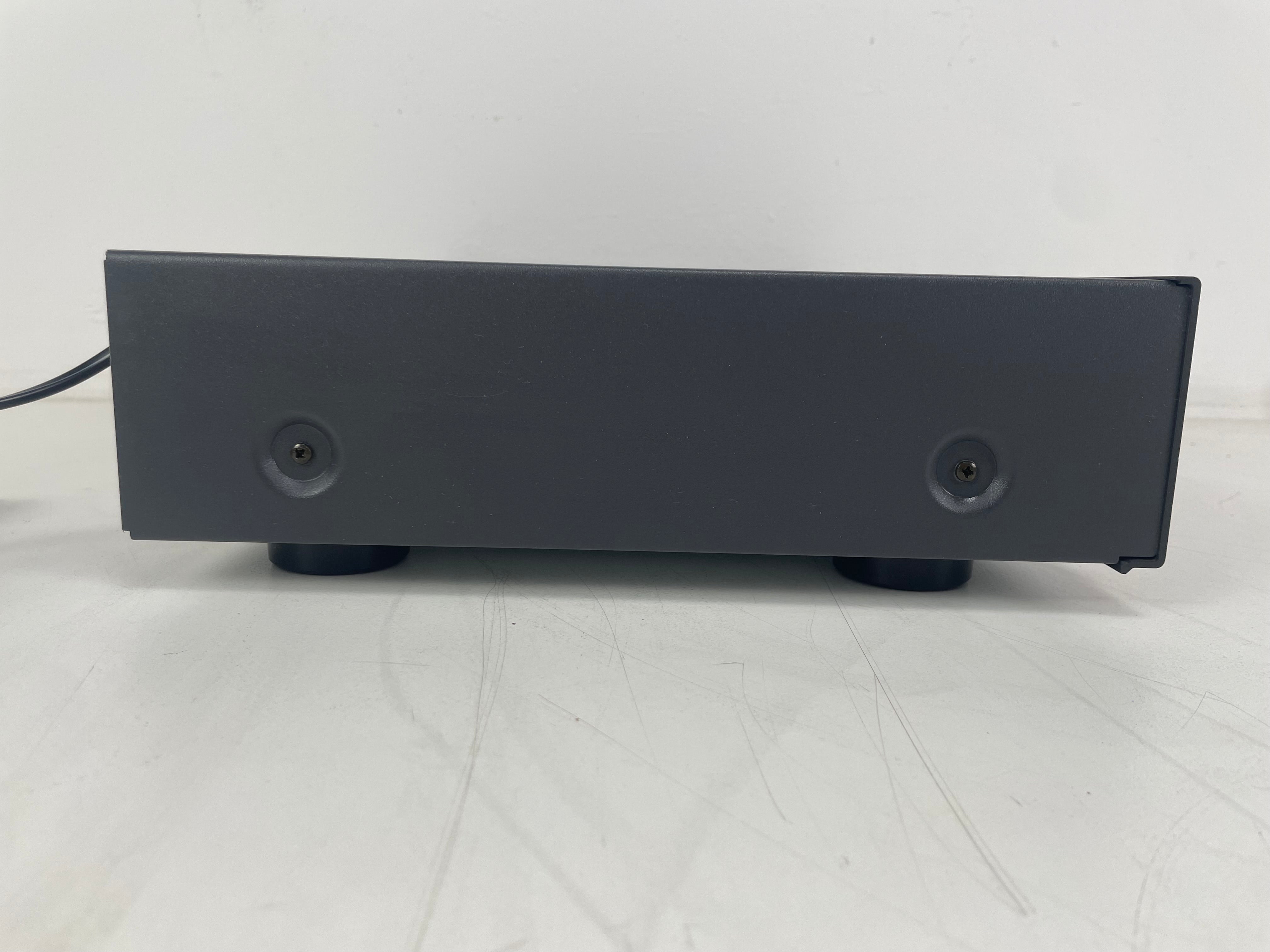 NAD - C440 - RDS Stereo Tuner - Inc. Manual, Antenna