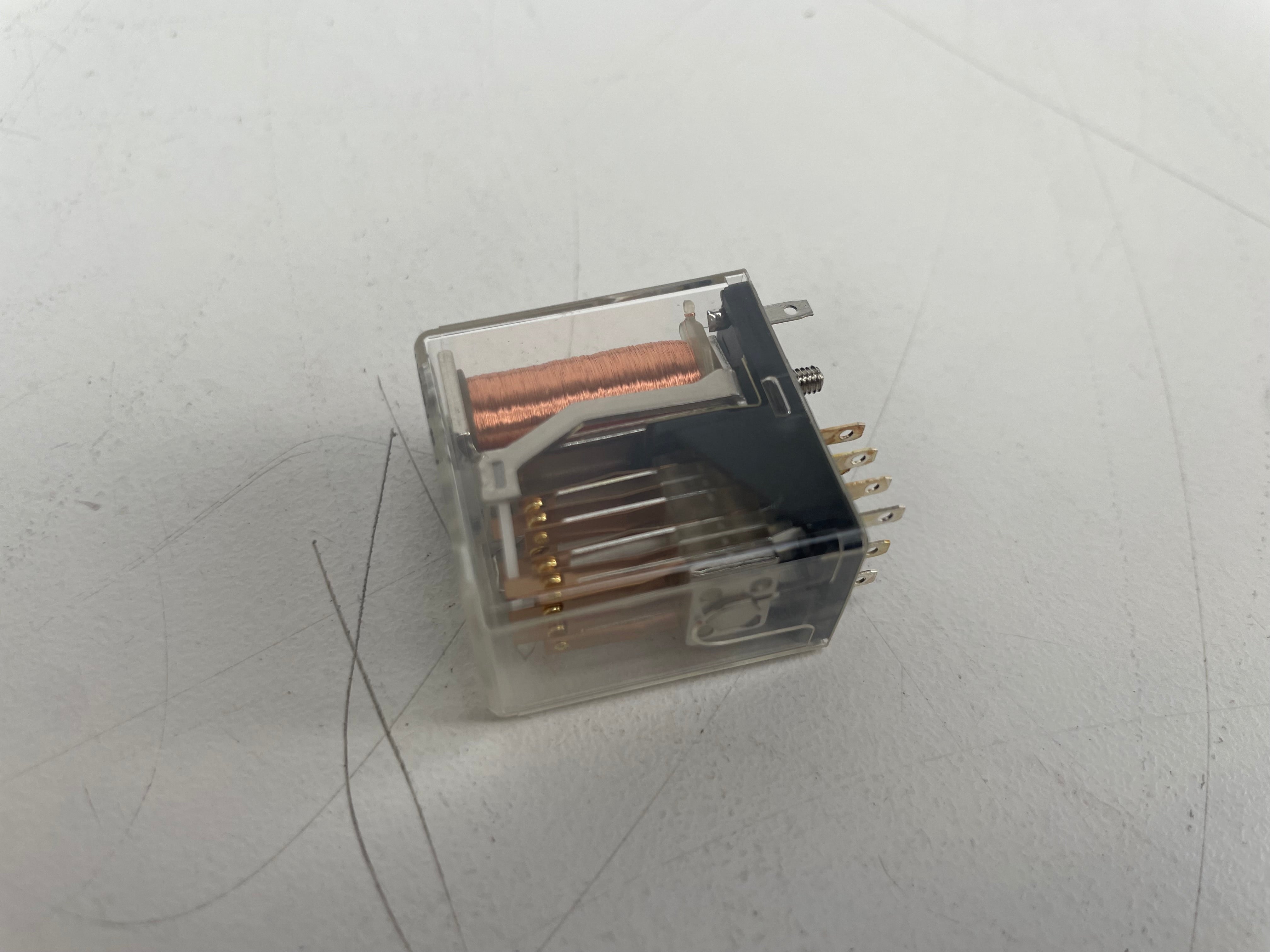 Siemens - V23154-D0722-B110 - Relays - 5 Pieces - NOS