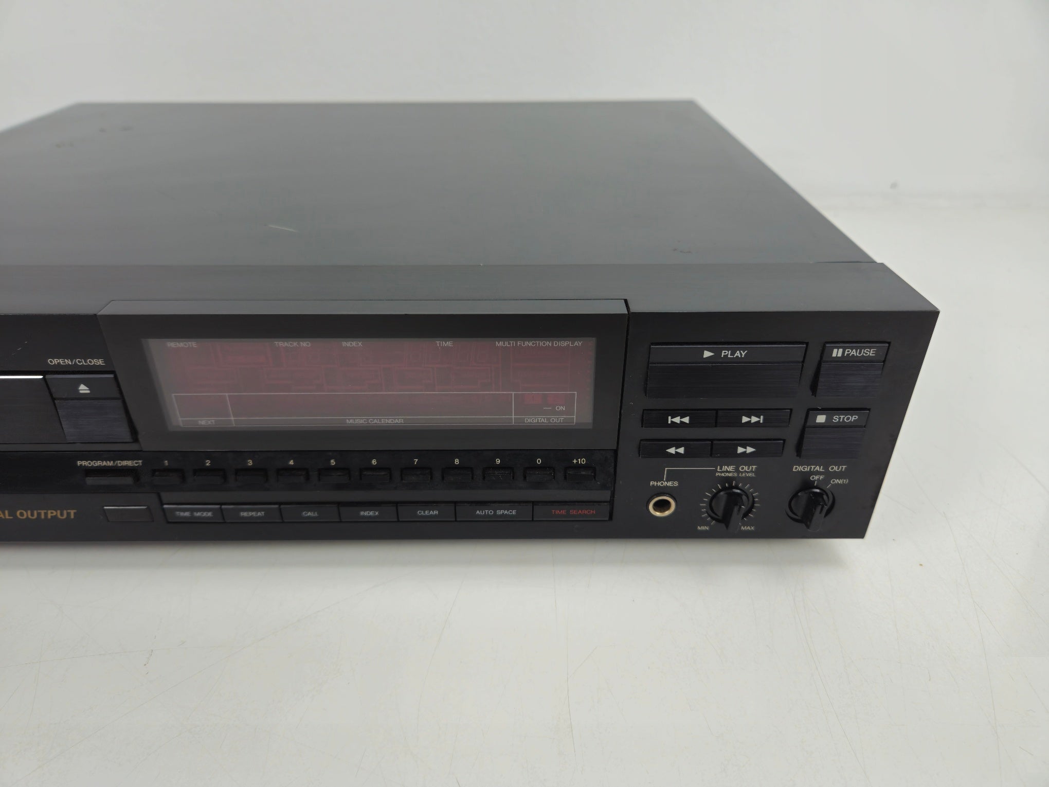 Denon - DCD-1700 - Stereo Compact Disc Player