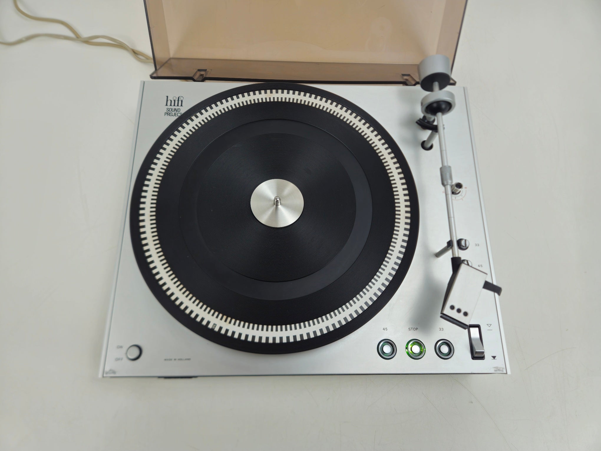 Aristona (Philips) - AR8540 - Betl Drive Vintage Turntable - GP400 - New Belt