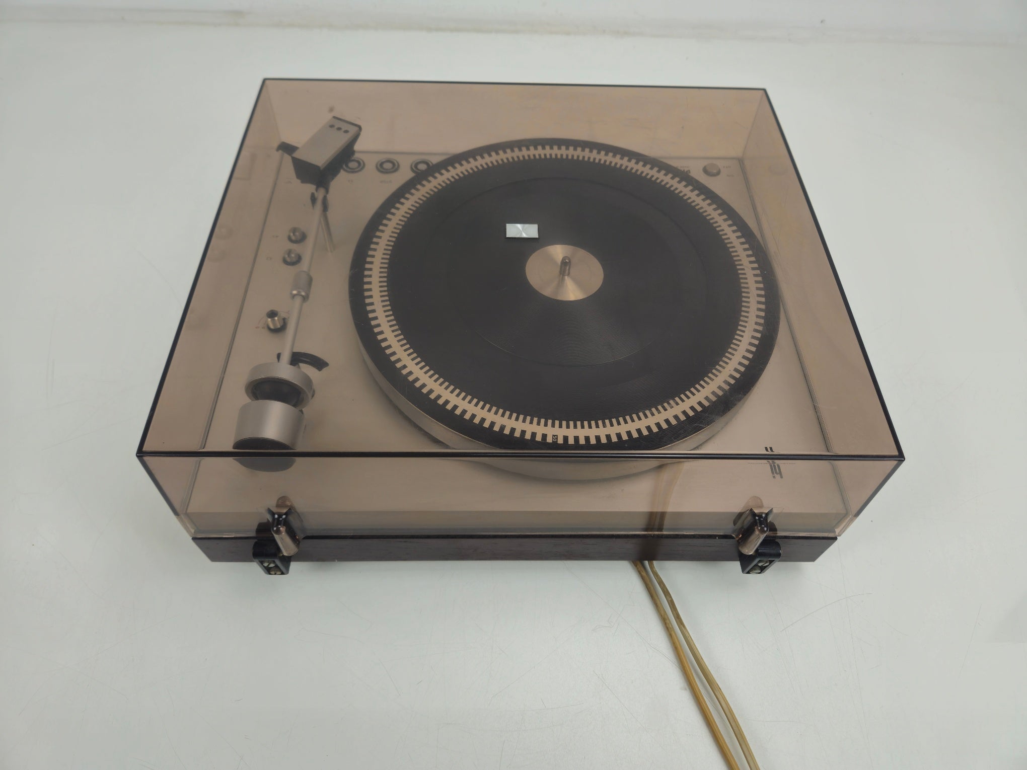Philips 212 - Electronic Sprung Chassis Belt-Drive Turntable - New Belt