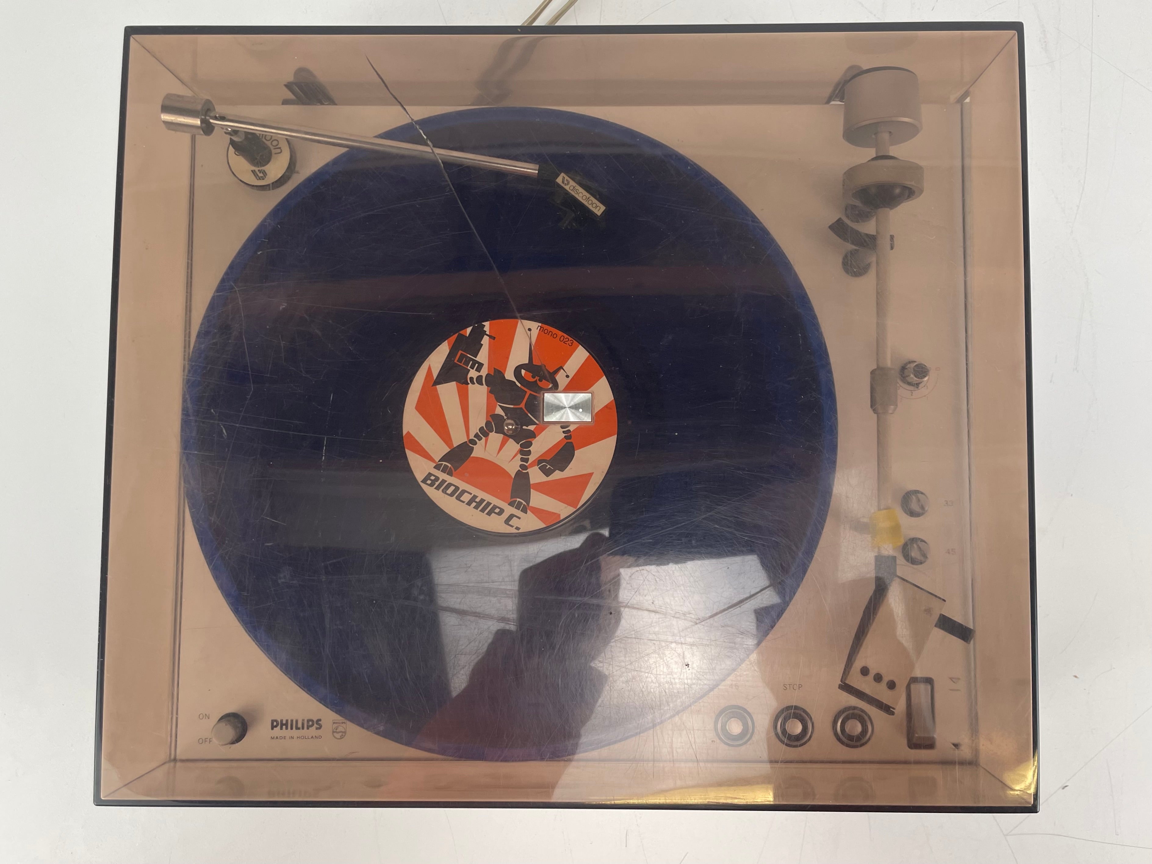 Philips - 212 Platenspeler - Riemaandrijving + Discofoonborstel