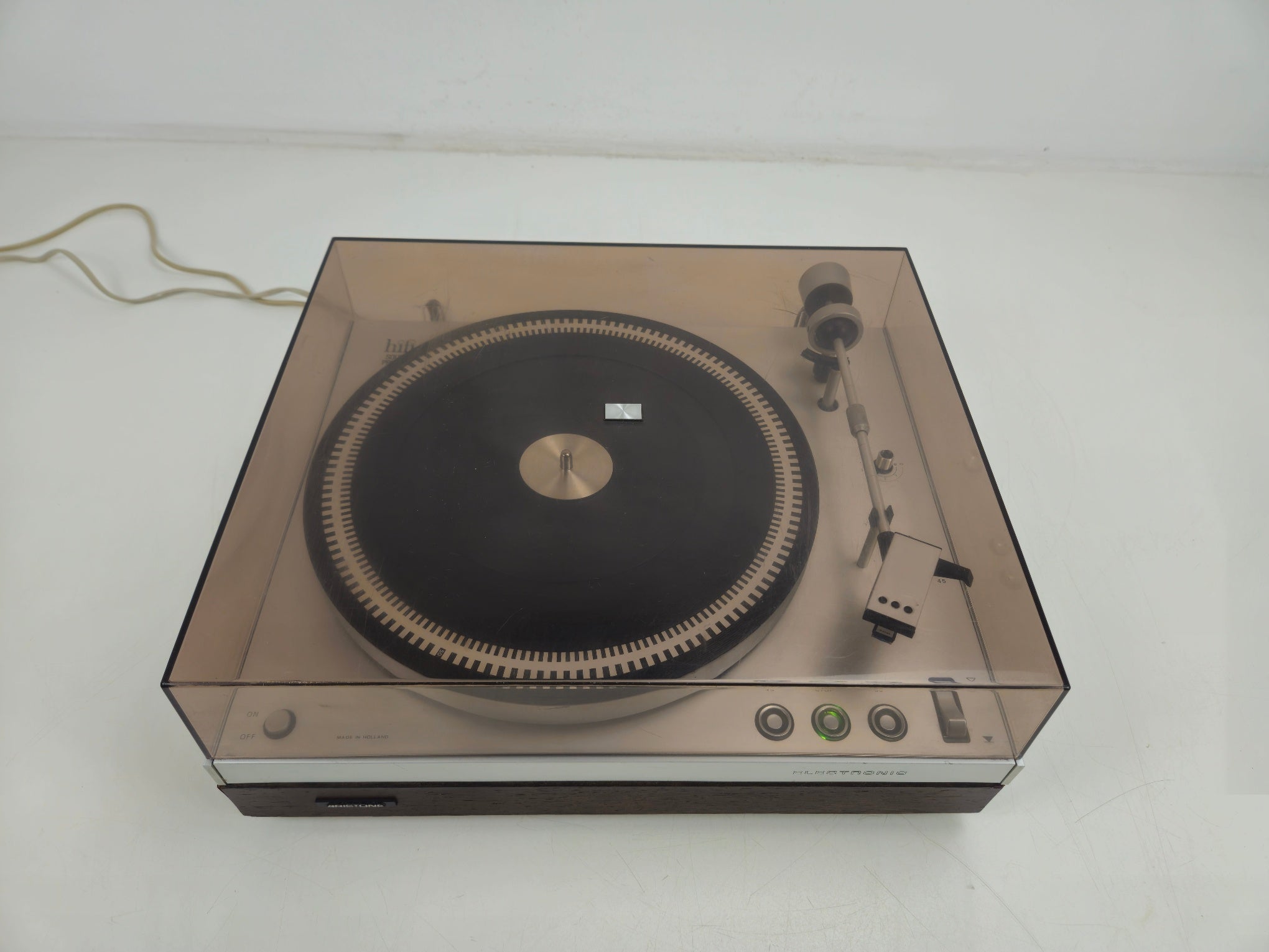 Aristona (Philips) - AR8540 - Betl Drive Vintage Turntable - GP400 - New Belt
