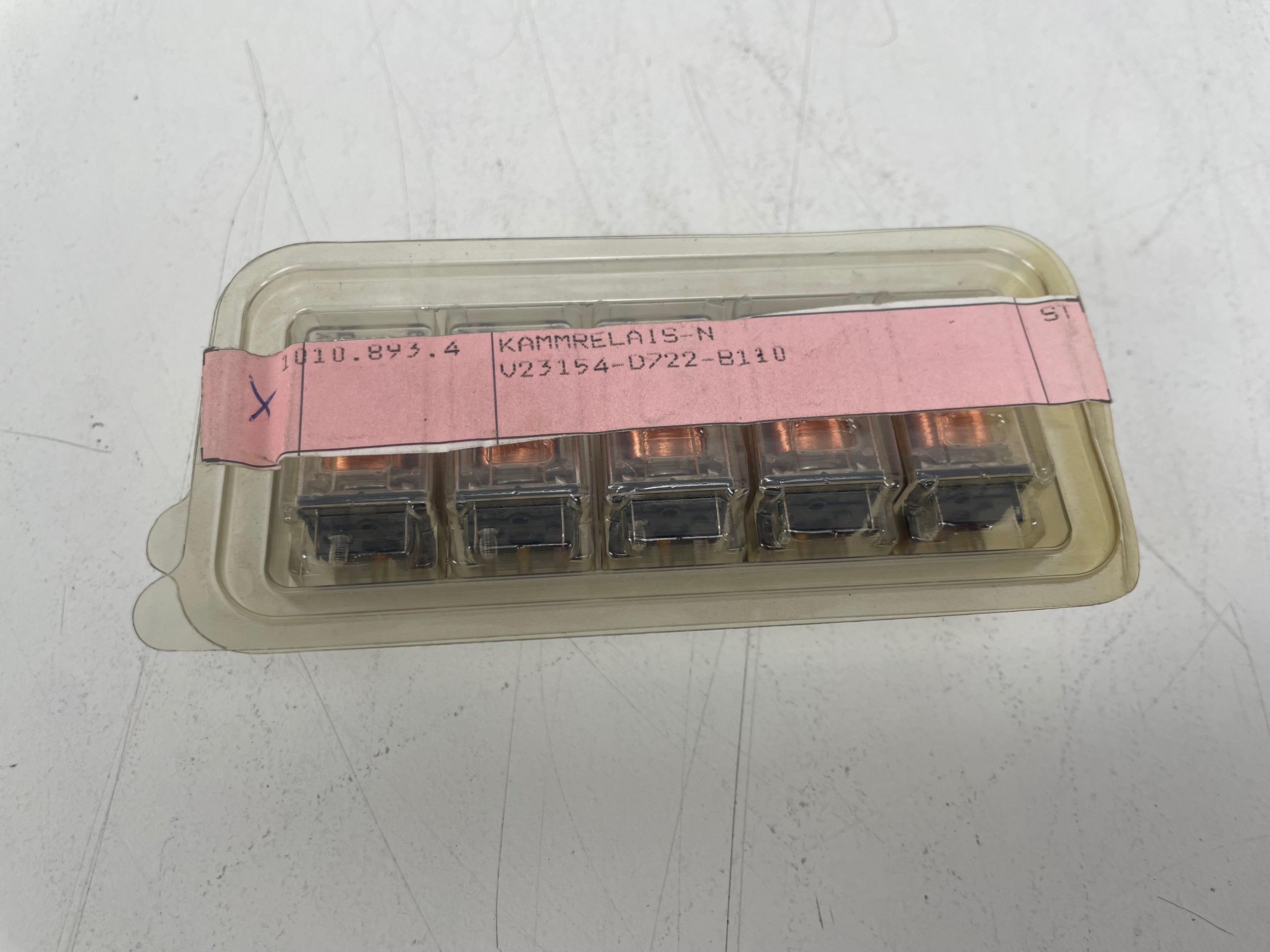 Siemens - V23154-D0722-B110 - Relays - 5 Pieces - NOS