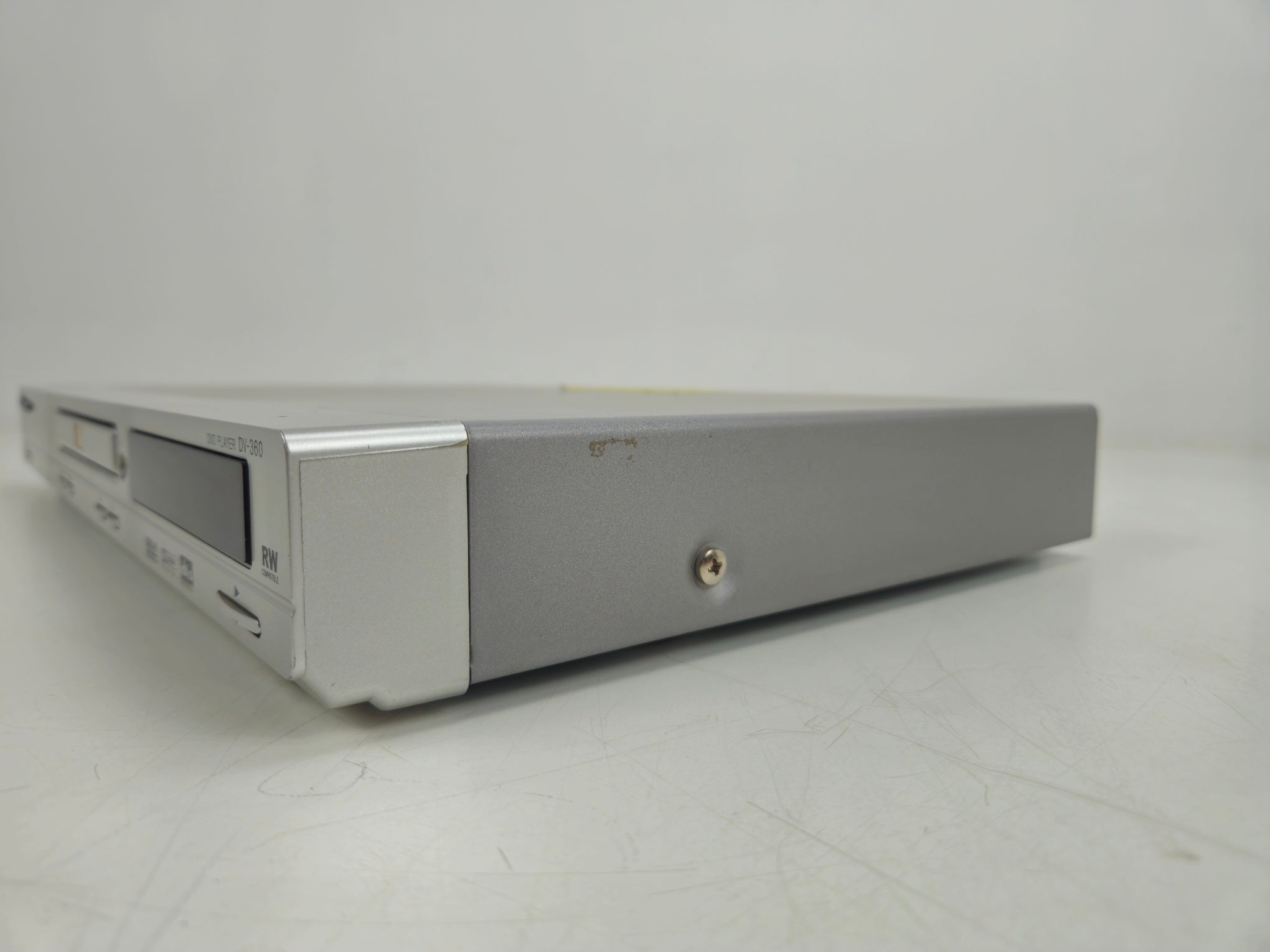 Pioneer - DV-360 - DVD Player - With Remote