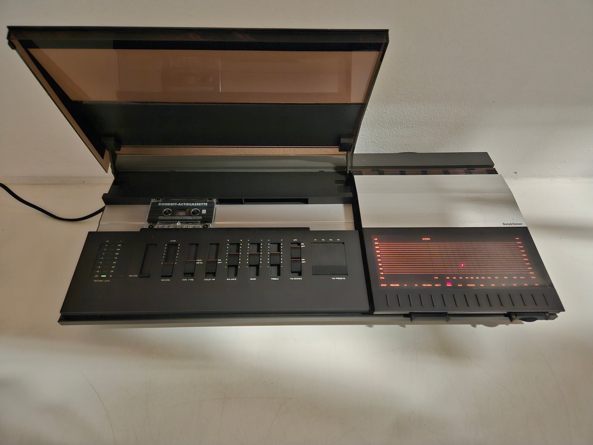 Bang & Olufsen - Beocenter 2100