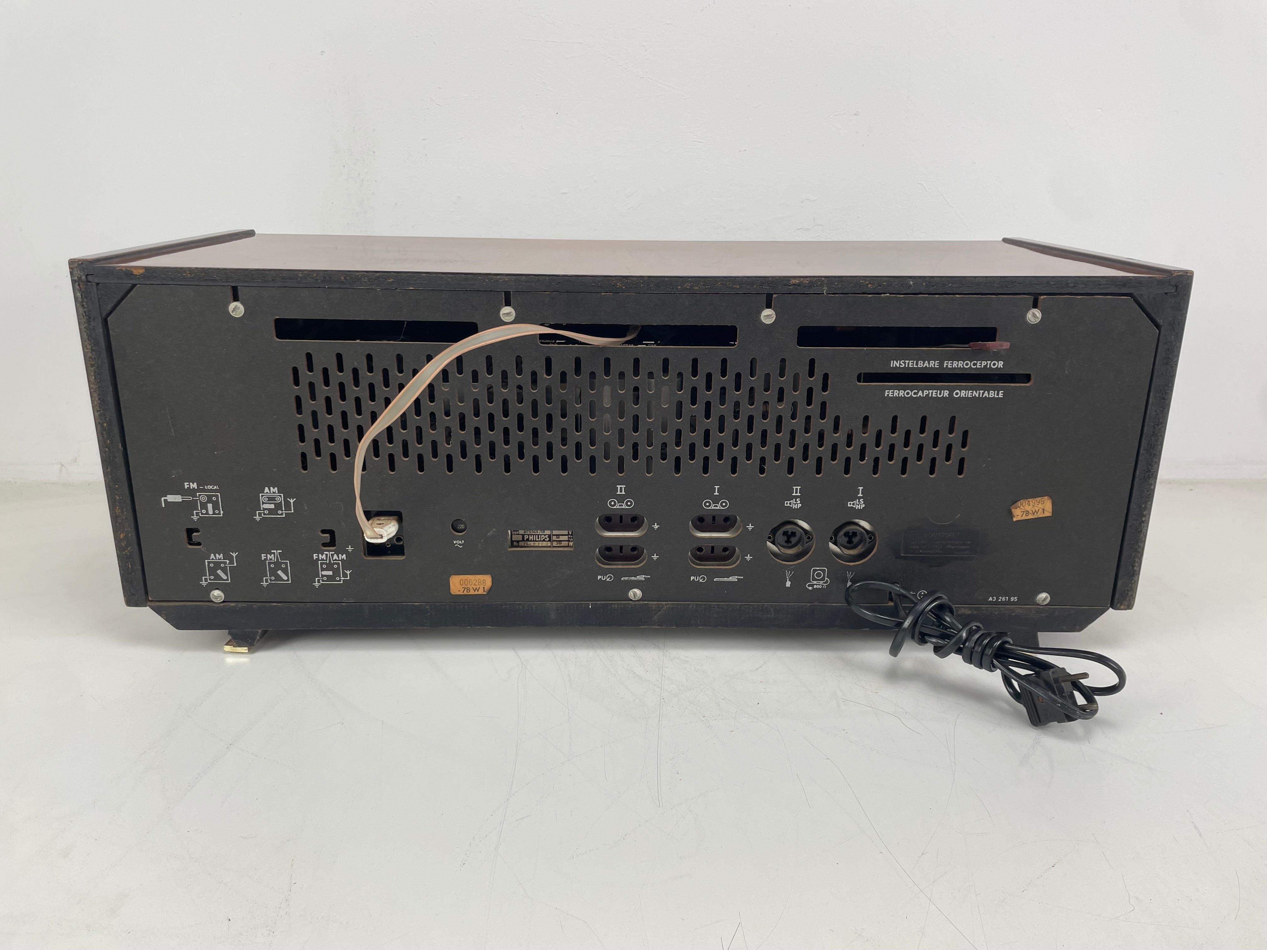 Philips - B7X94A - Tube Radio - Bi-Ampli - Serviced (Cleaned/Tubes Replaced)