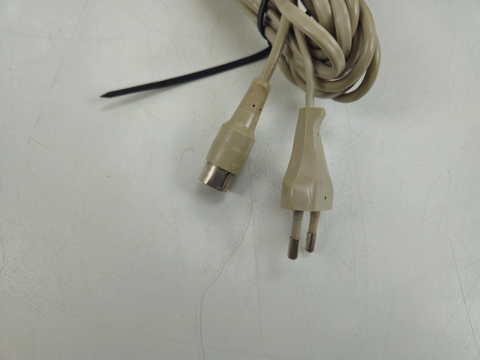 Philips - 212 -  Sprung Chassis Belt-Drive Turntable GP400 - New belt