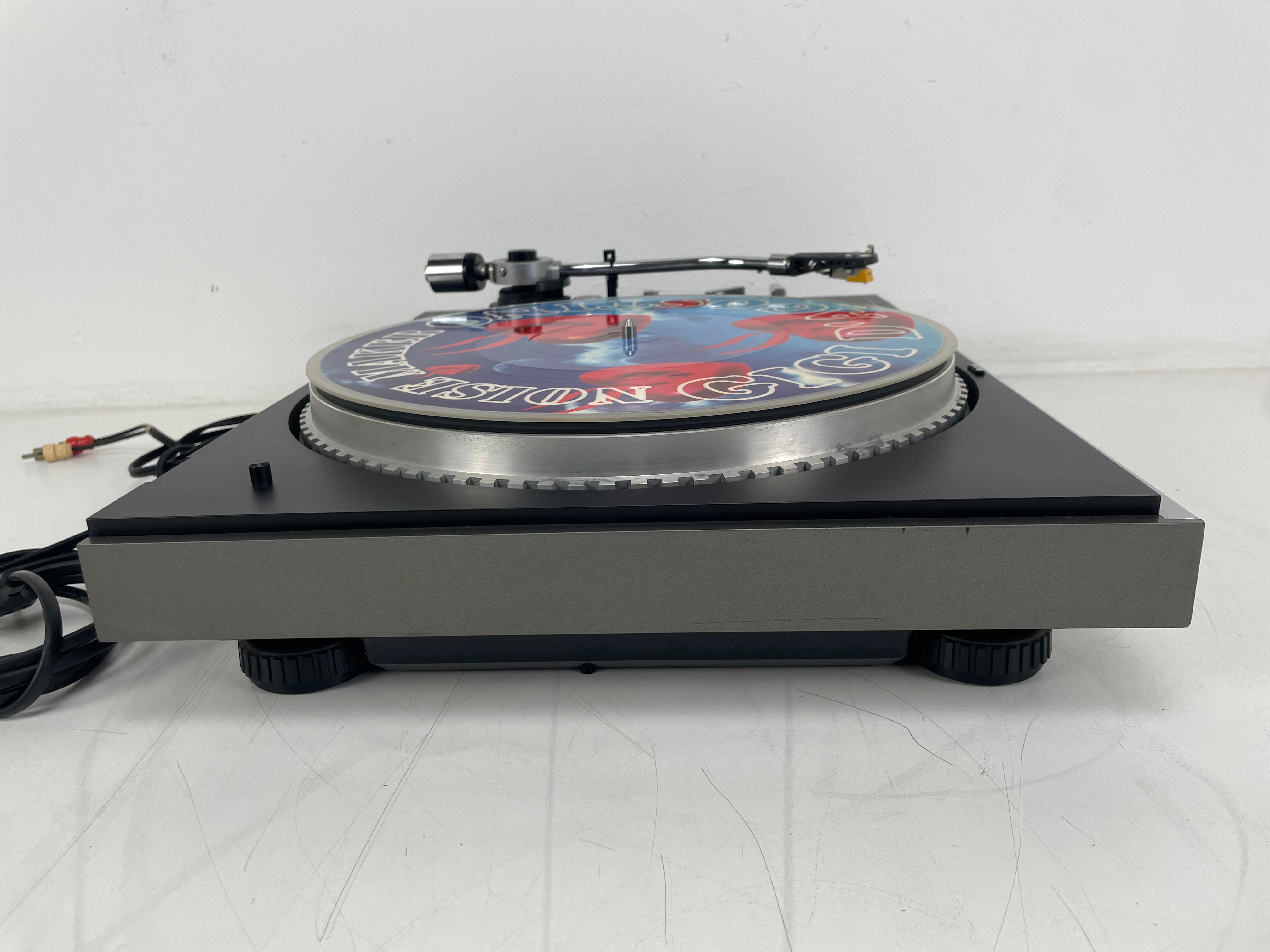 JVC - QL-A2 - Direct Drive Automatic Turntable - Akai RS-90 Stylus - No Dust Cover