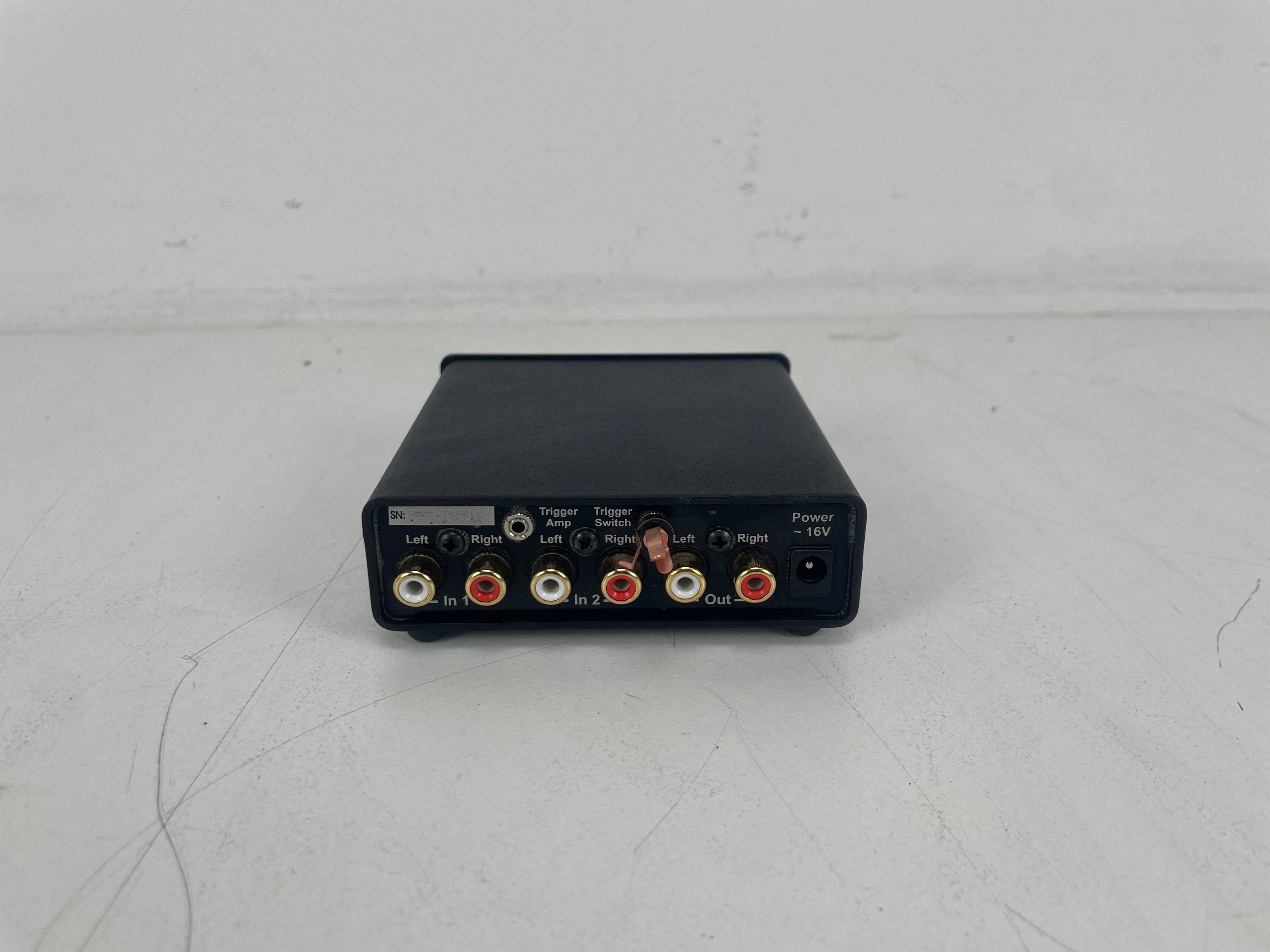 Pro-Ject - Pre Box - Pre-Amplifier