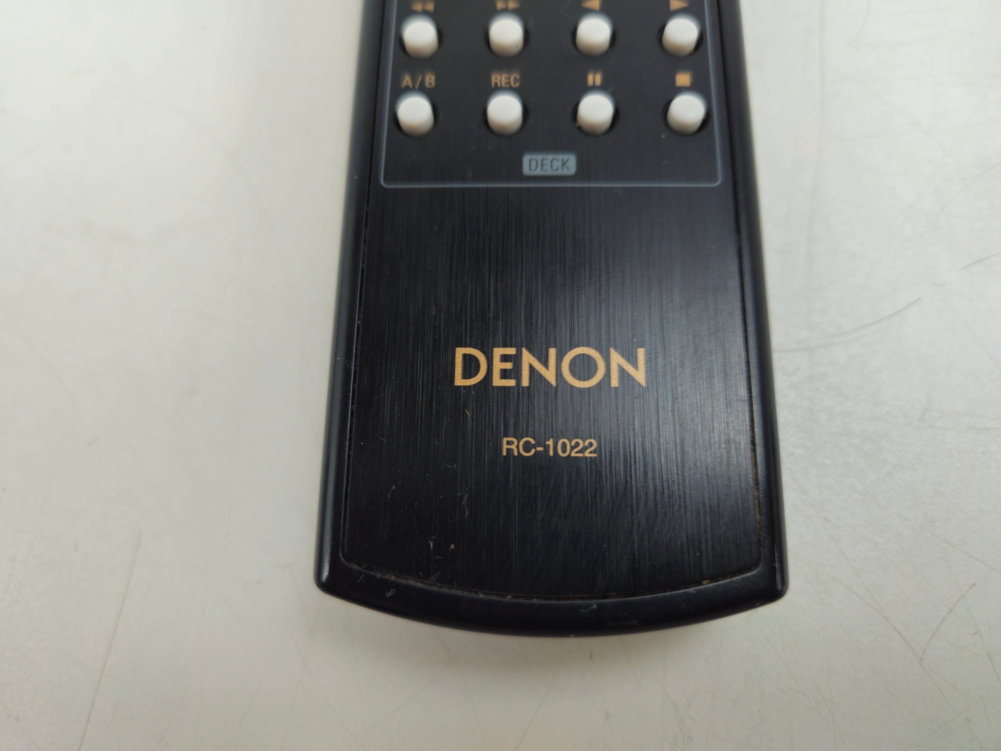 Denon - DCD-690 - Compact Disc Player - With Remote