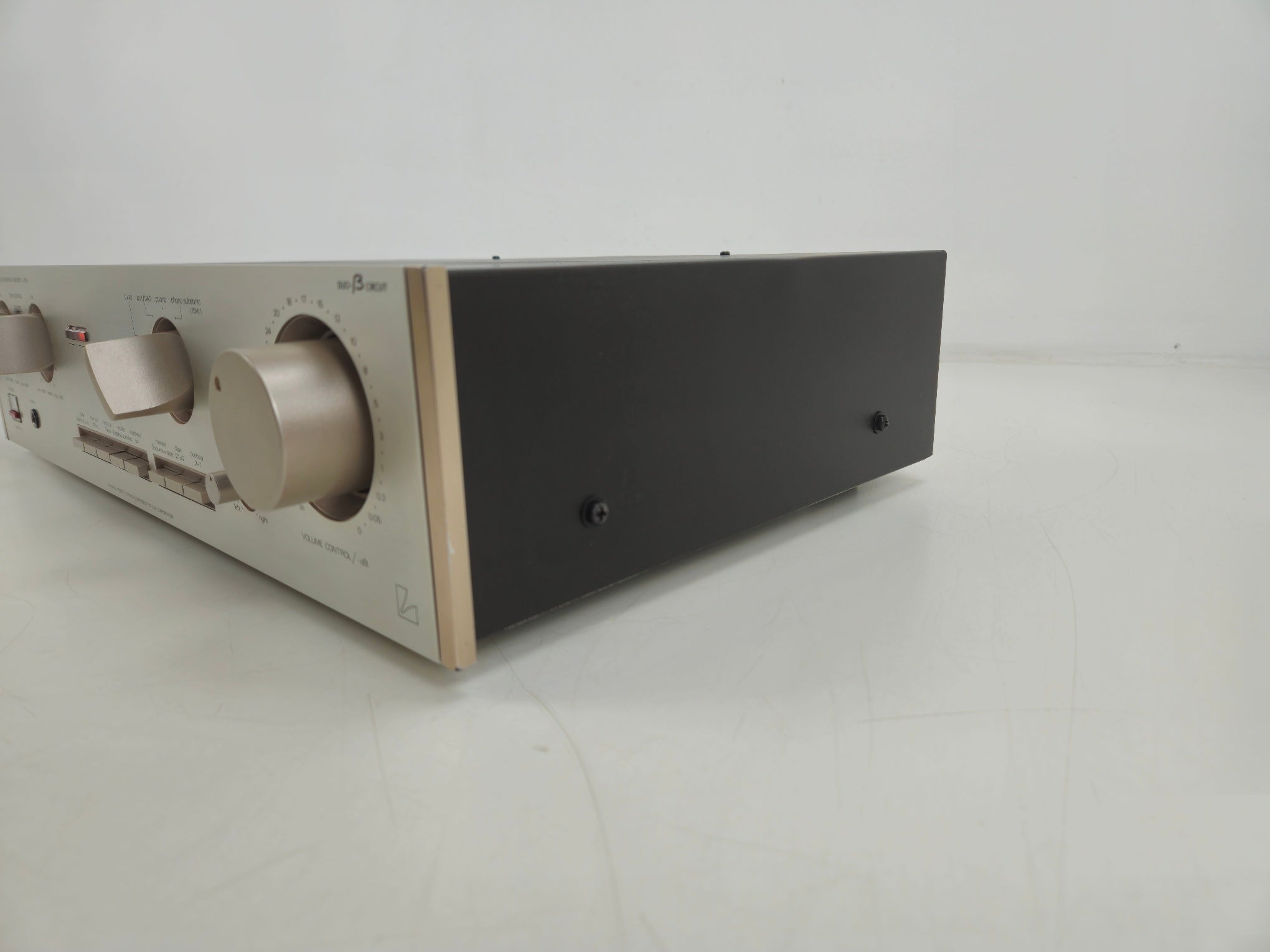 Luxman - L-190 - Duo Beta Stereo Integrated Amplifier