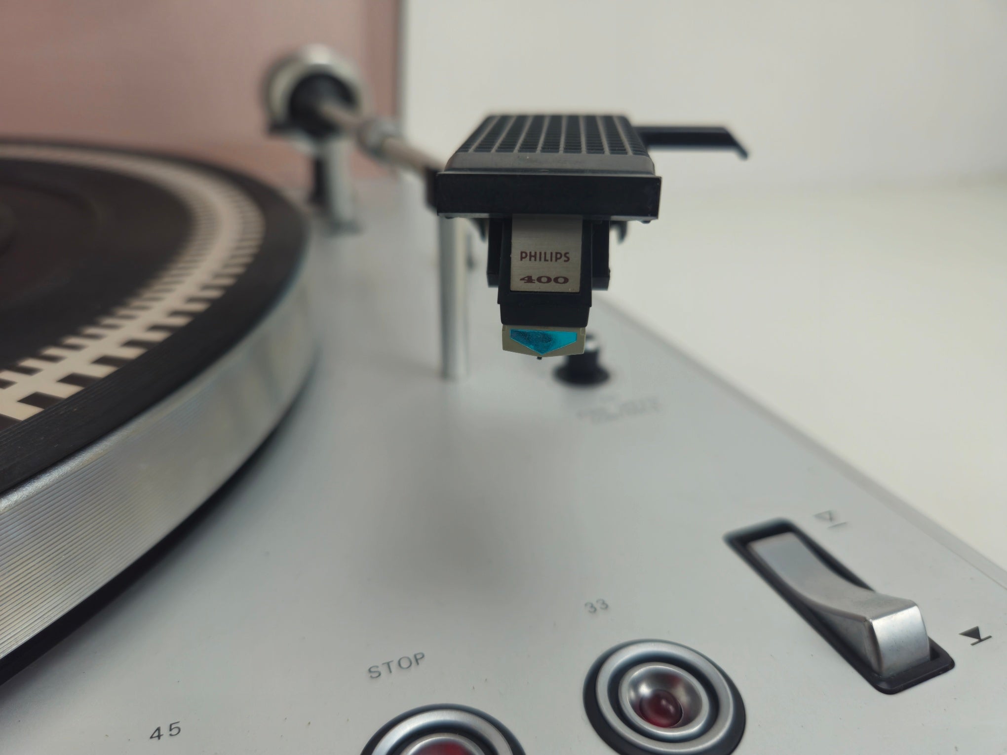 Philips - 312 Electronic - 2-Speed Belt-Drive Turntable - GP400 - New belt