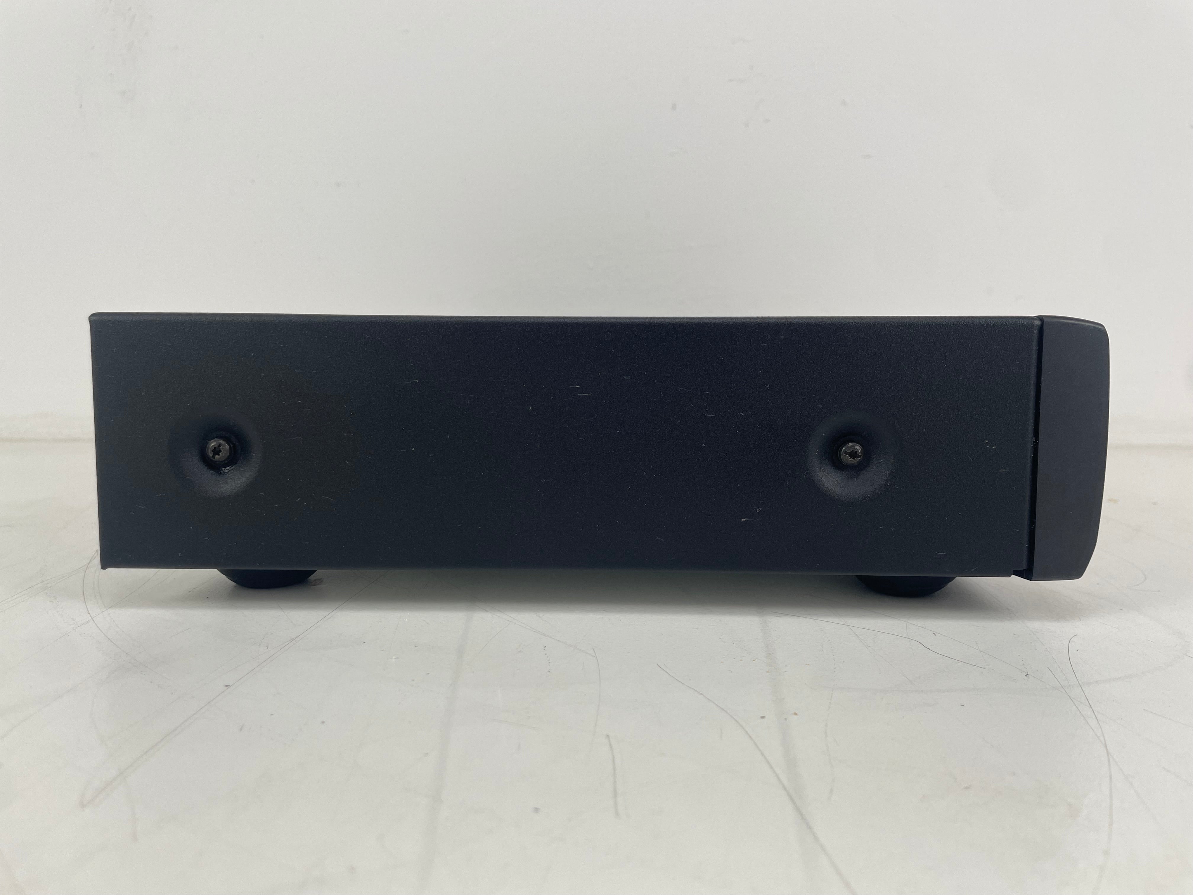 Arcam - Alpha 7 - AM/FM Tuner - 2 x OUT