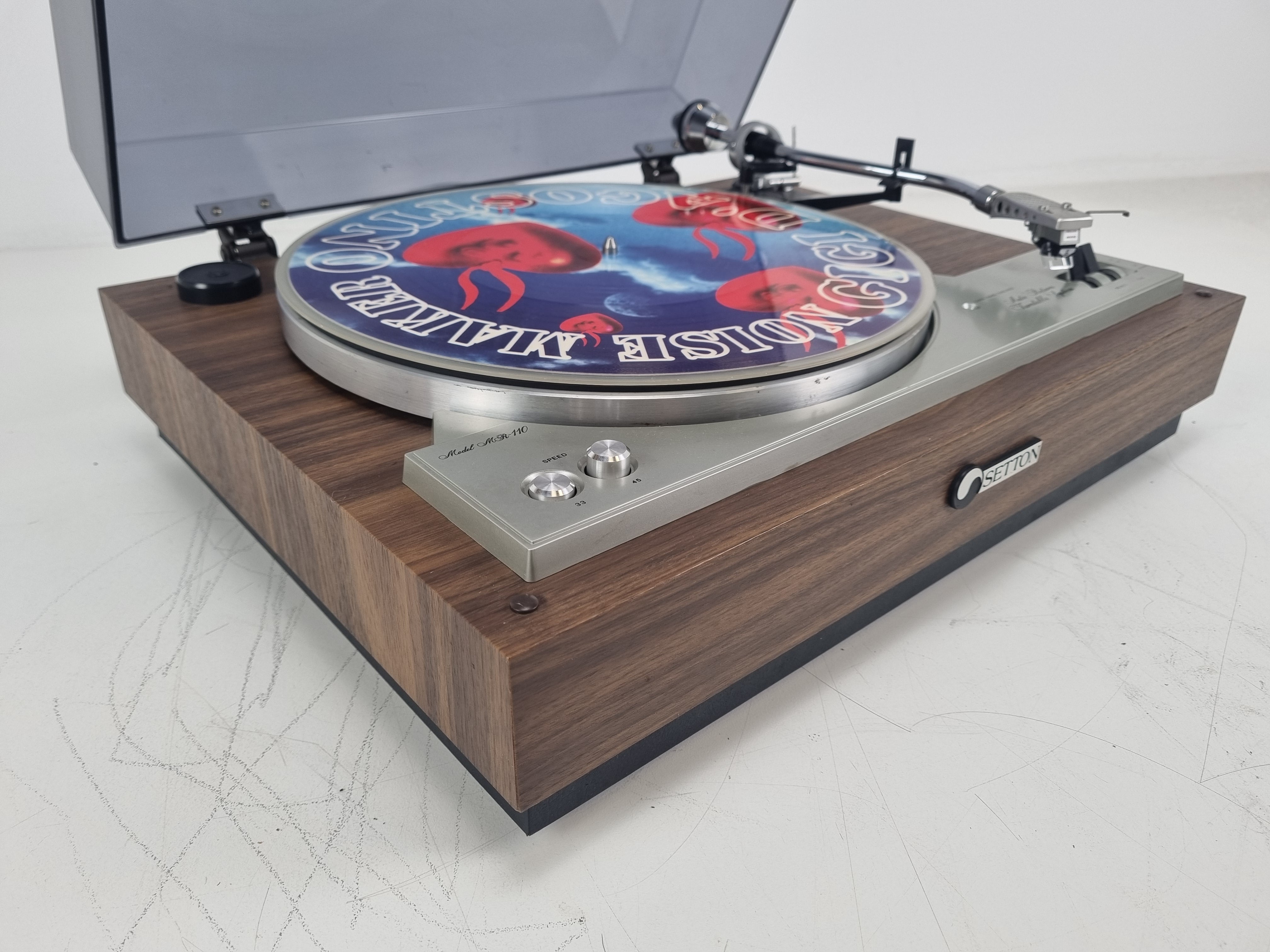 Setton - MR-110 Turntable - Belt Drive - New Belts - New Stylus - Rare