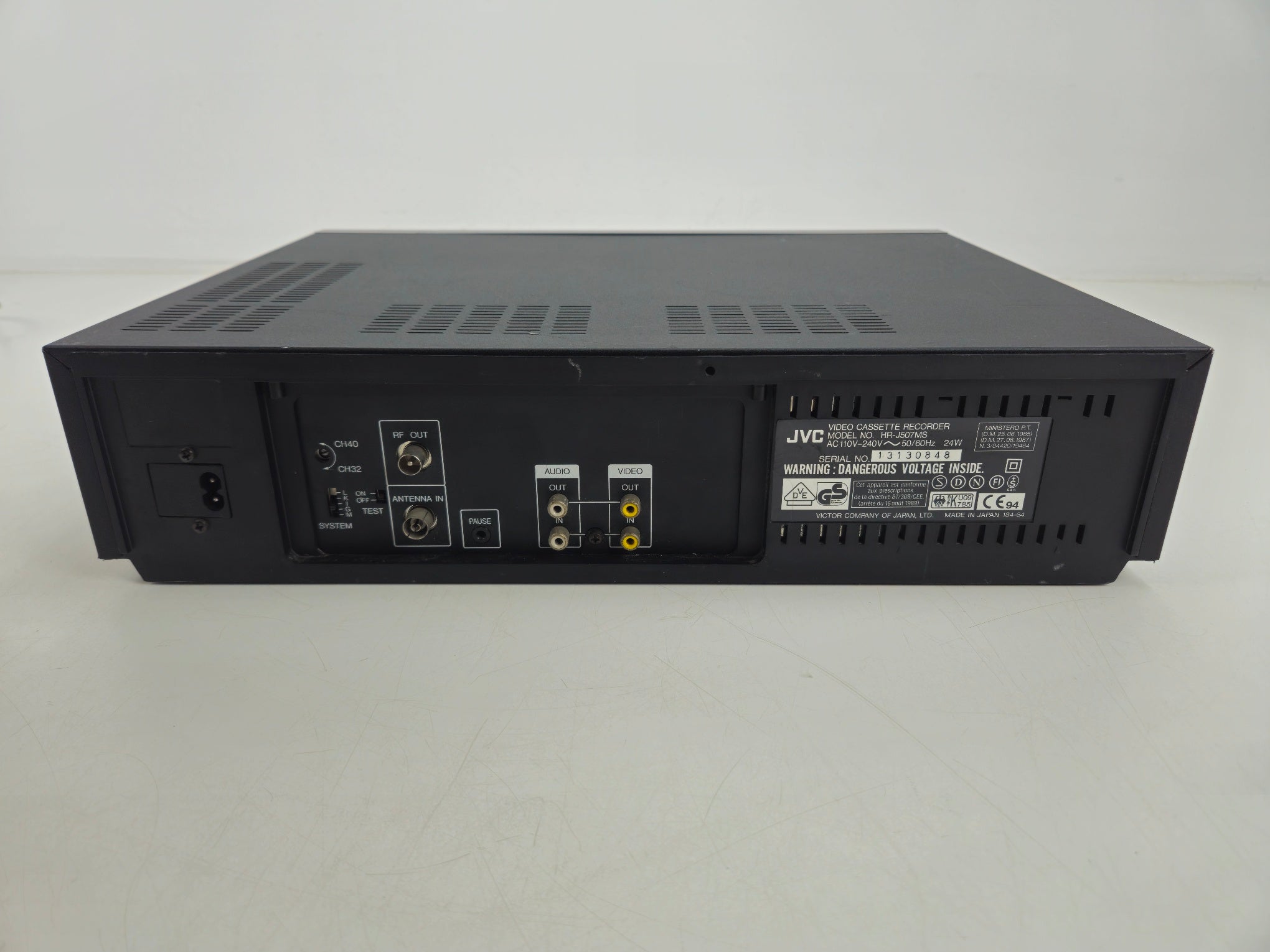 JVC - HR-J507MS - Video Cassette Player