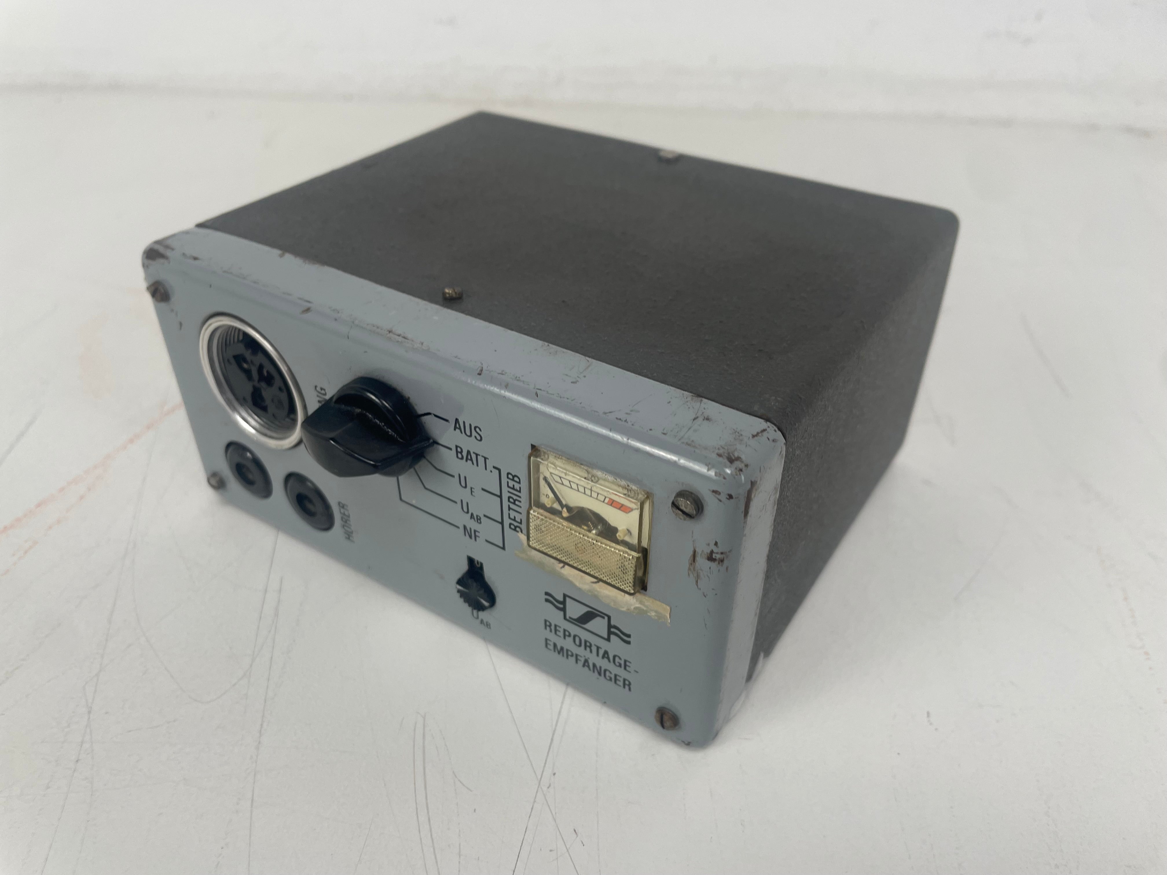 Sennheiser - ER2 - Raportage Empfänger - From BRF Belgium