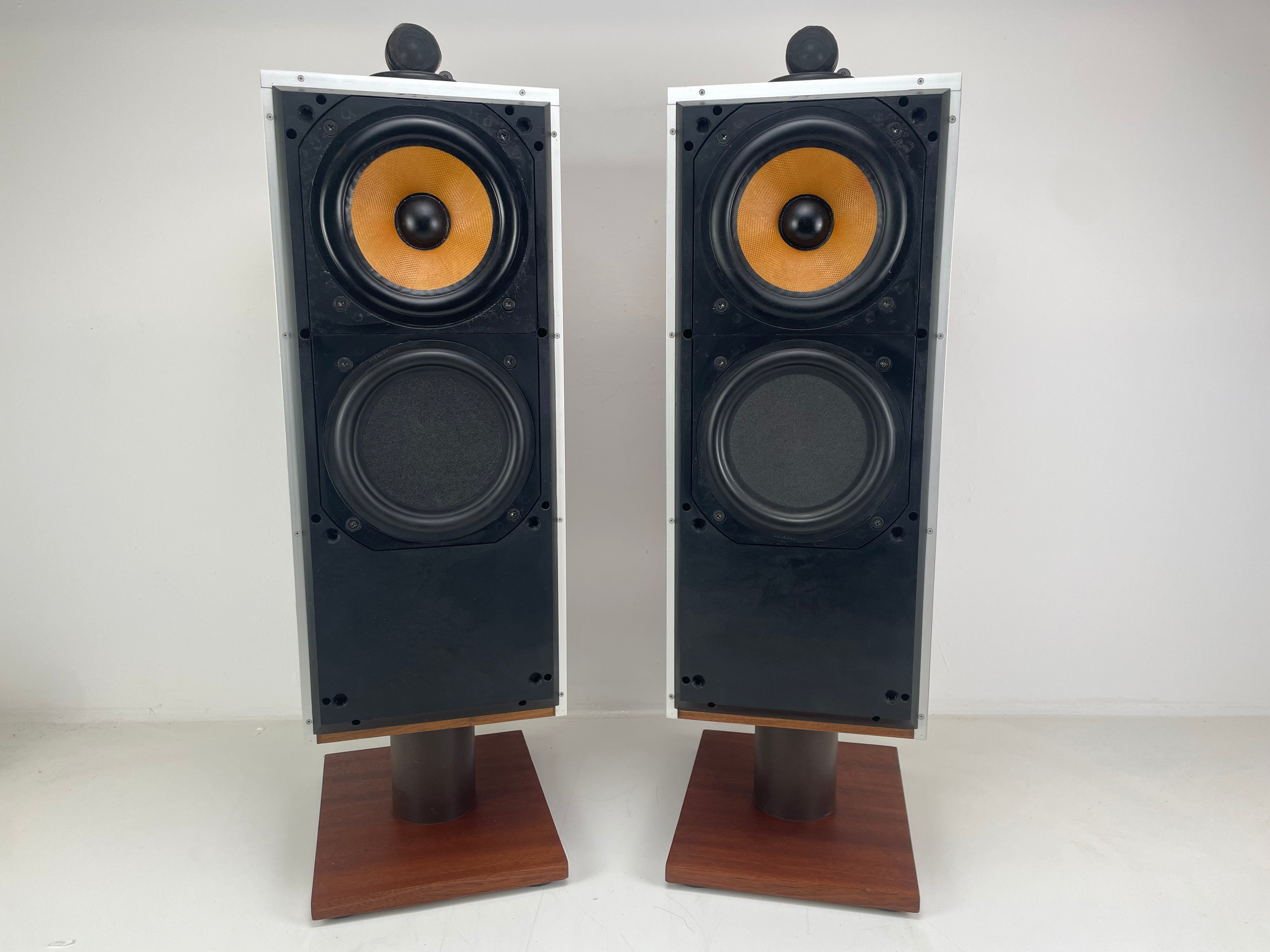 Bowers & Wilkins - DM7 MK2 - Matched Pair - Speaker Set