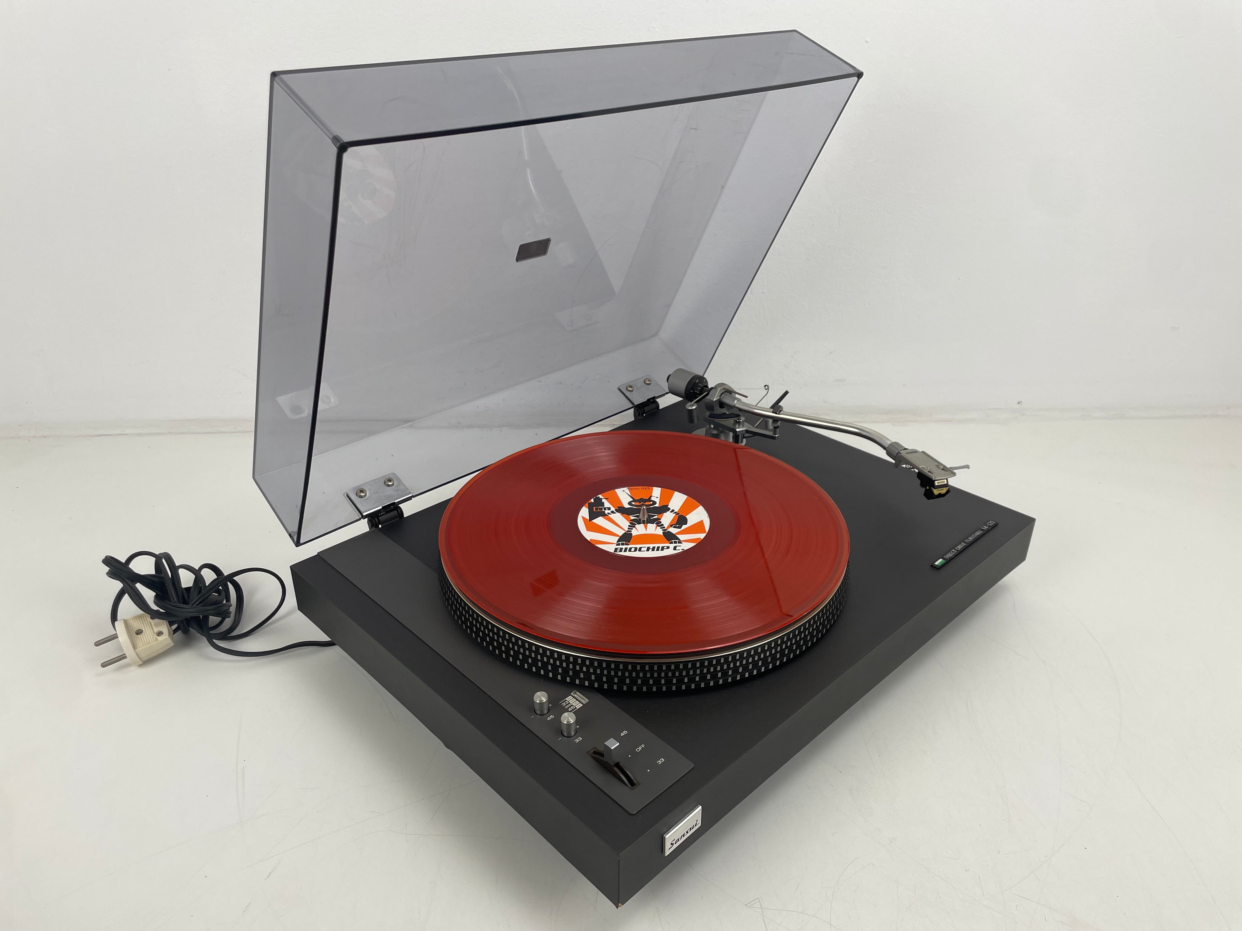 Sansui - SR-525 - Direct Drive Turntable - Shure M95ED Stylus