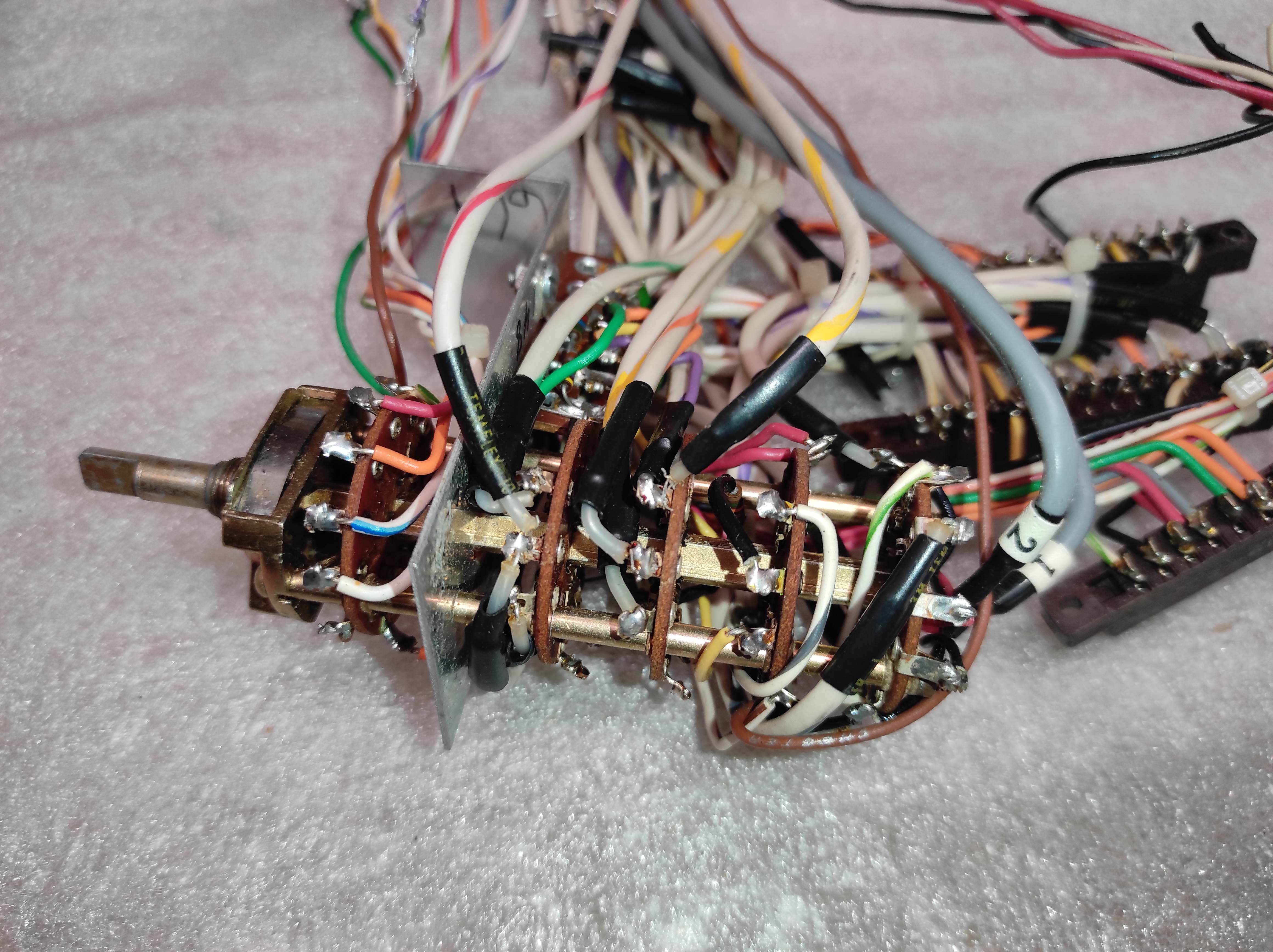 McIntosh 1900 vintage receiver INPUT SELECTOR