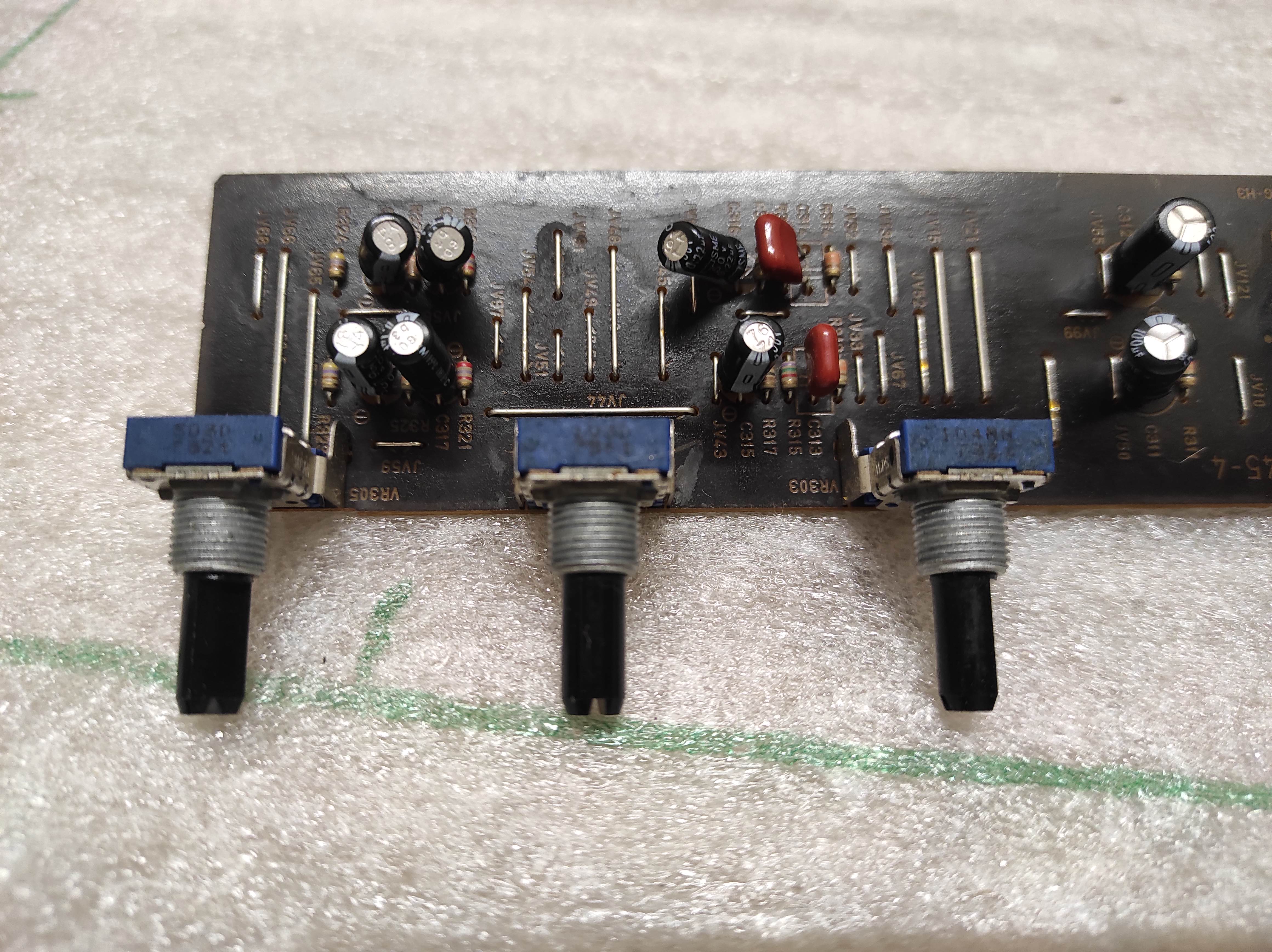 Denon - PMA-1500R BASS TREBLE BALANCE regulators PCB