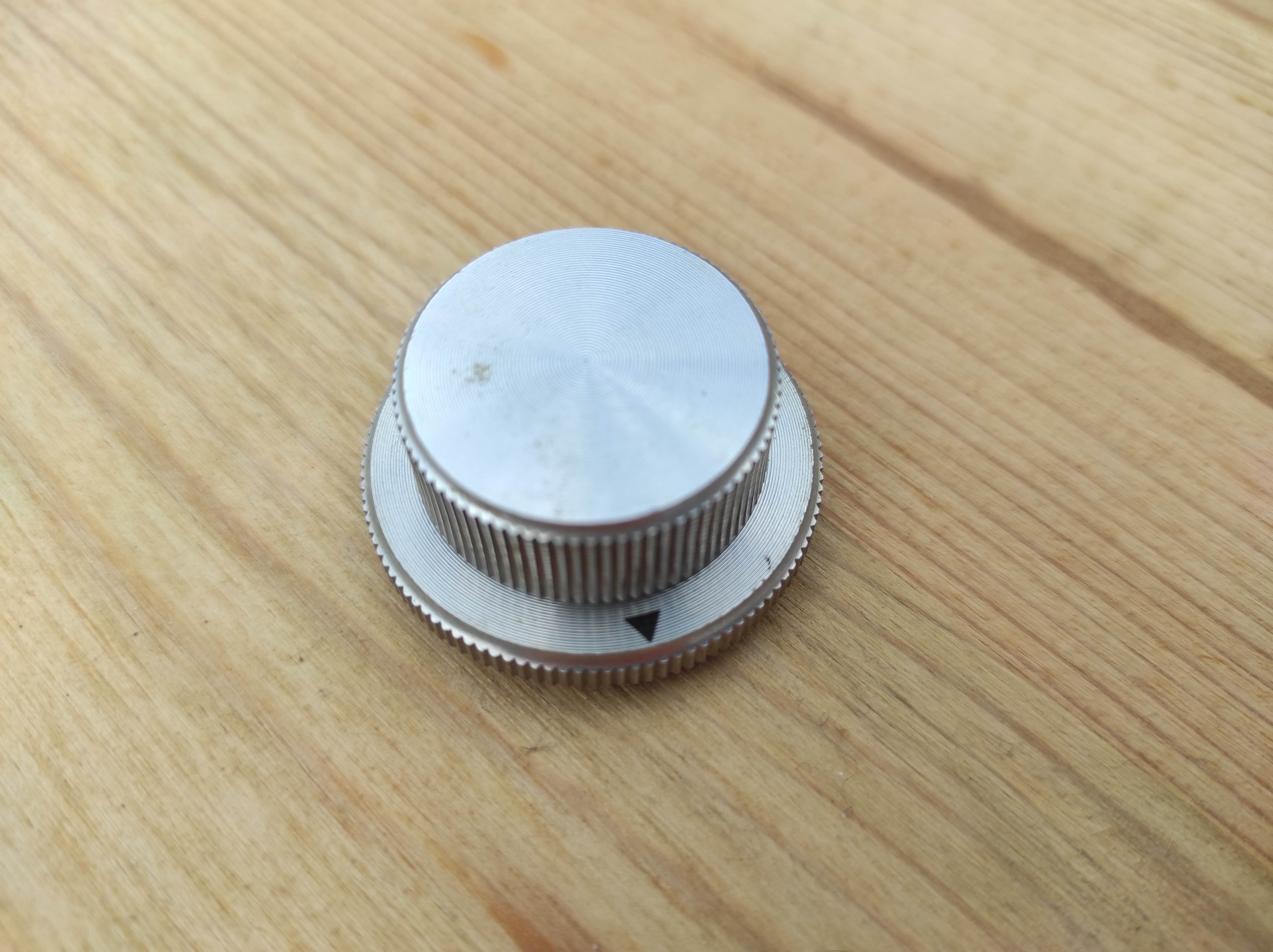 Revox B77 tape reel machine INPUT LEVEL regulator knob