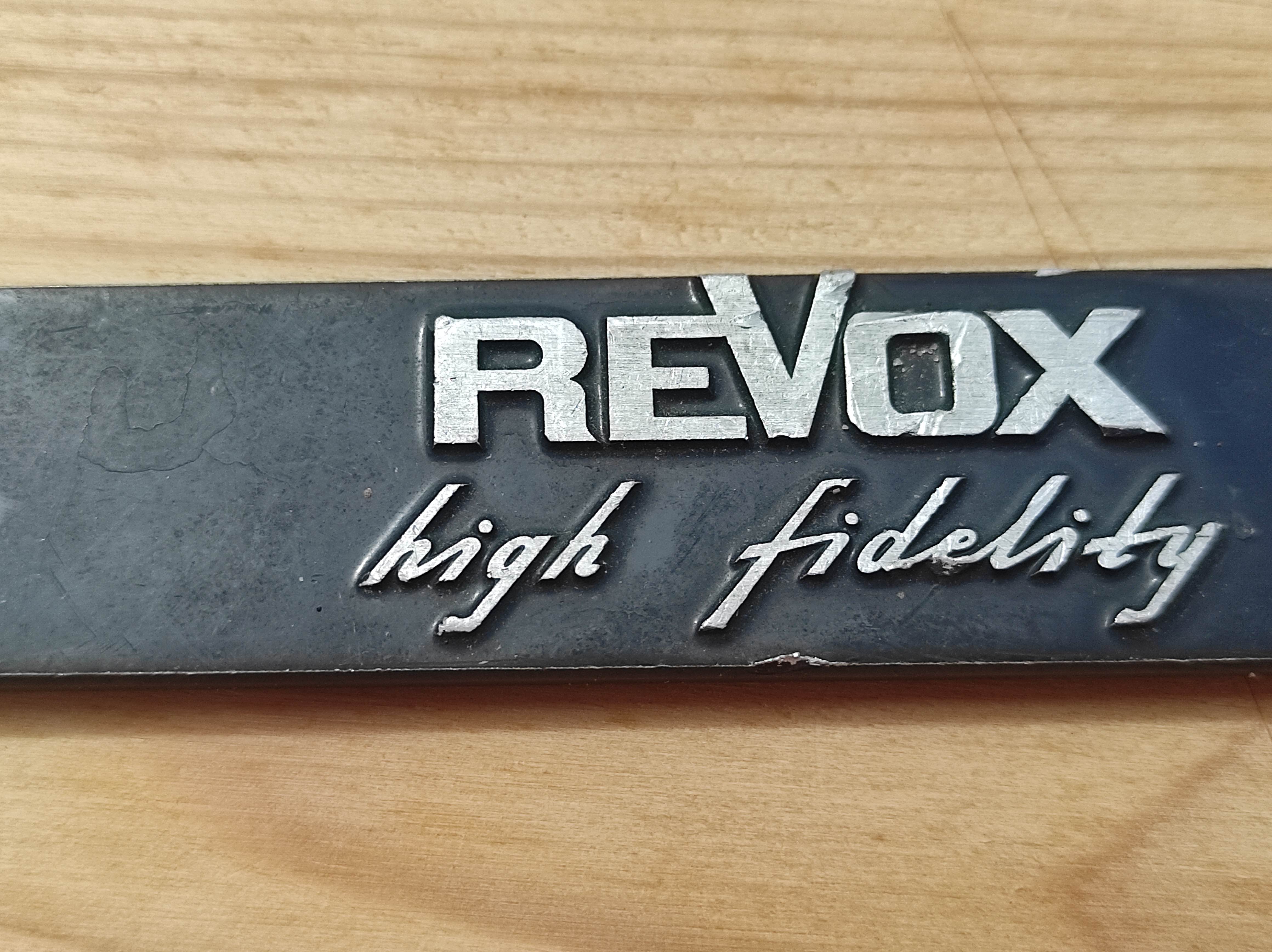 Revox G36 tape reel machine REVOX HIGH FIDELITY label