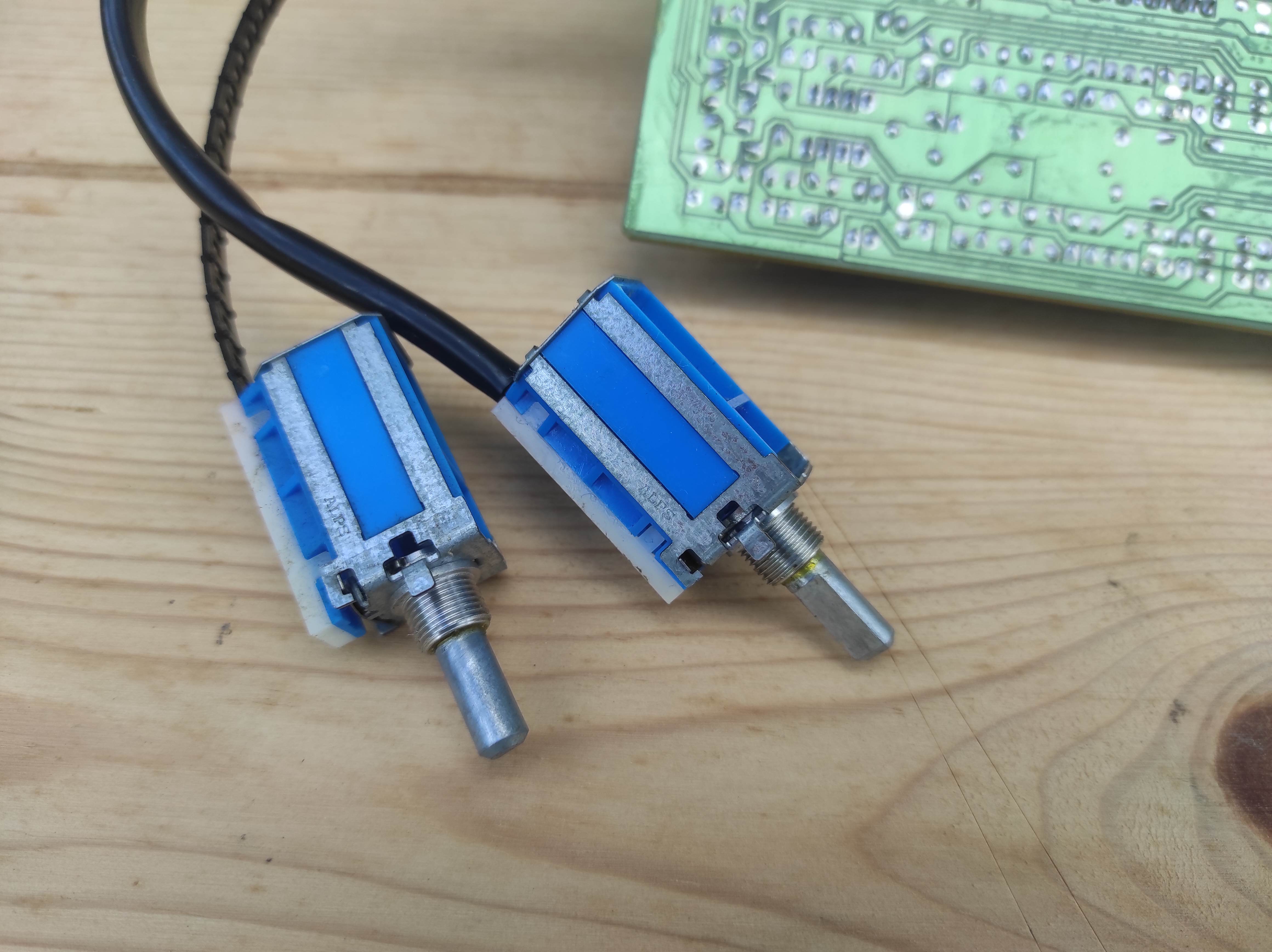 Denon - PMA-1500R RCA DVD TUNER CD PHONO connectors terminals