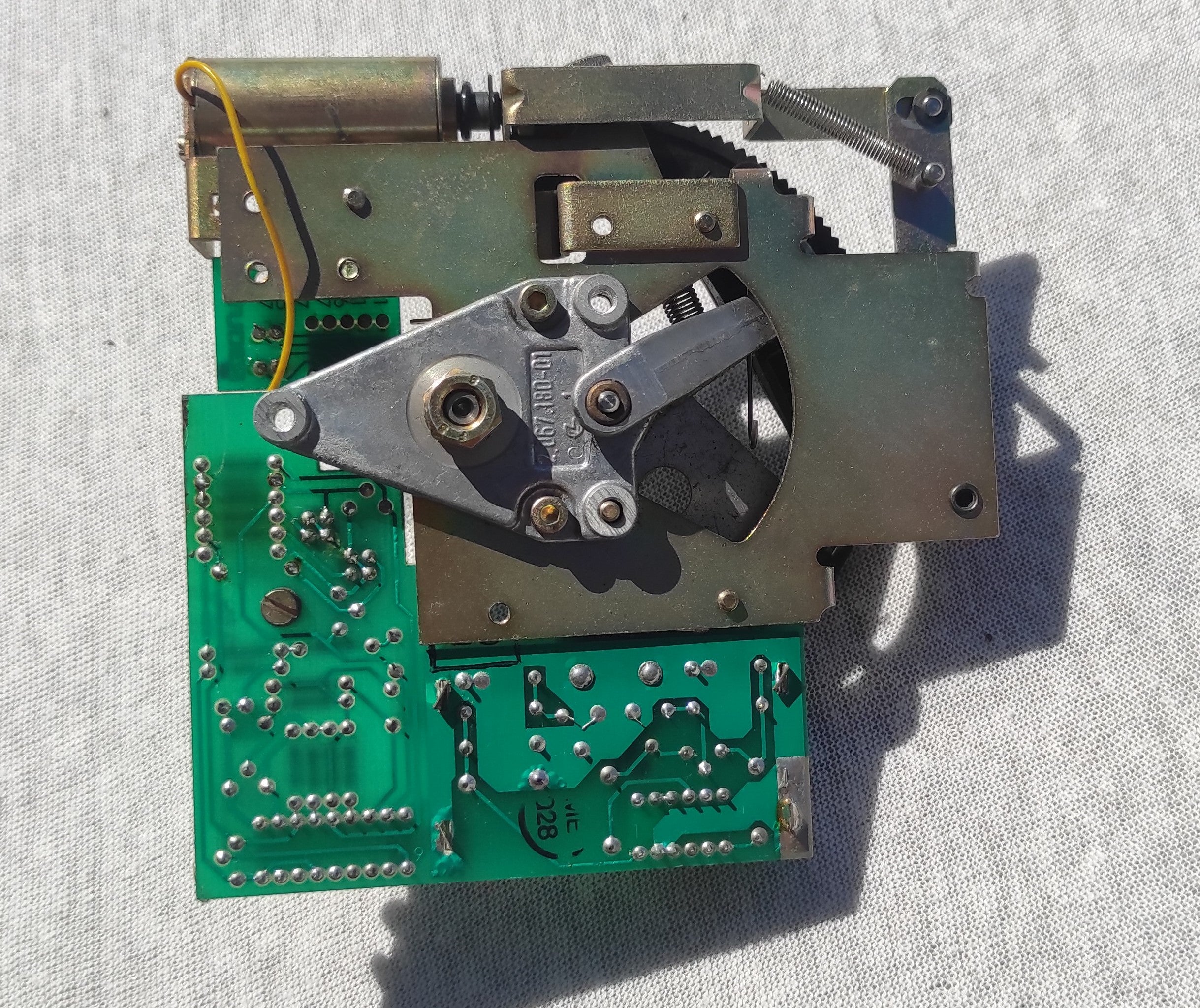 Studer ReVox B67 tape tension right PCB not tested, damaged