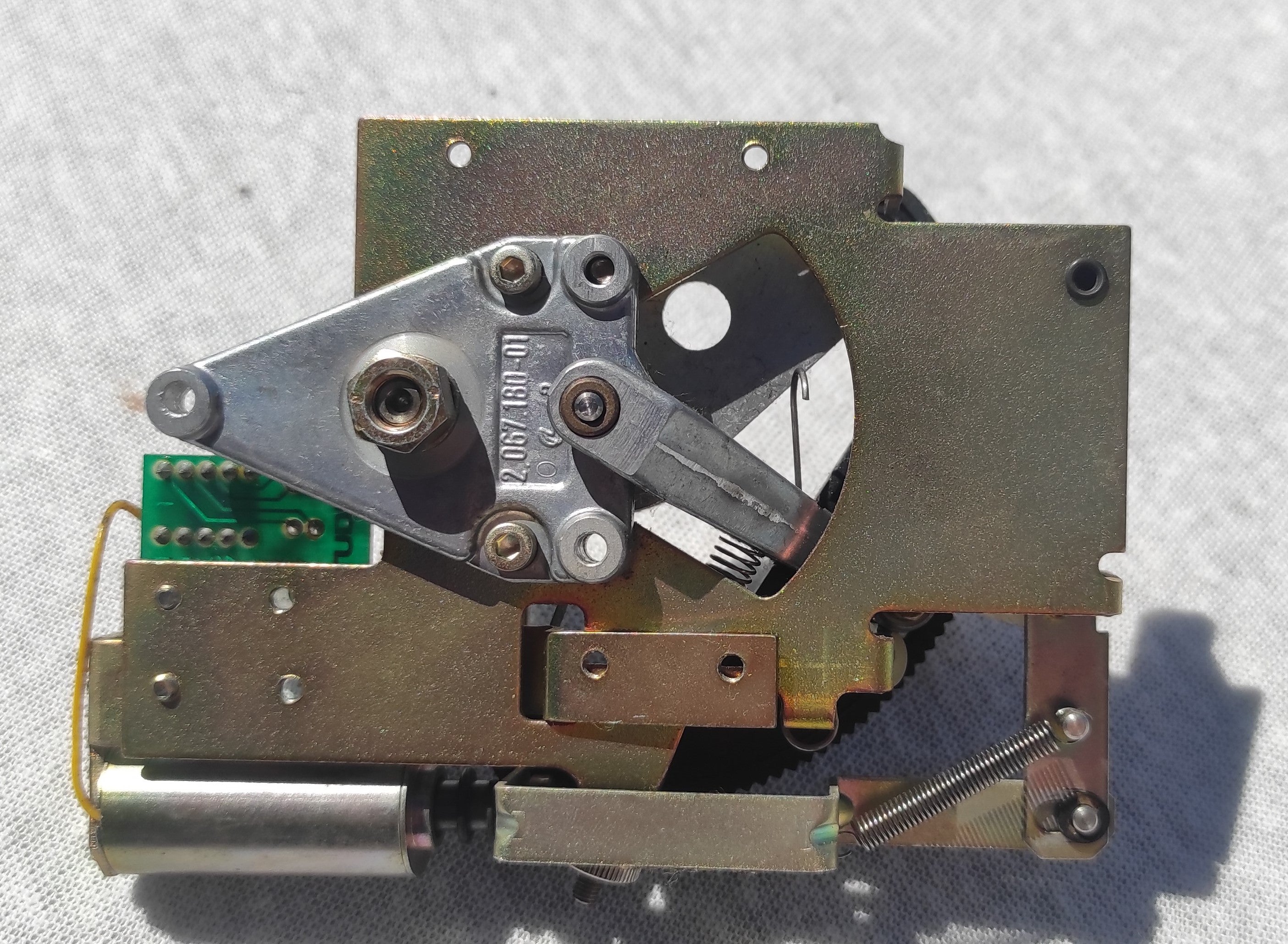 Studer ReVox B67 tape tension left PCB not tested, damaged