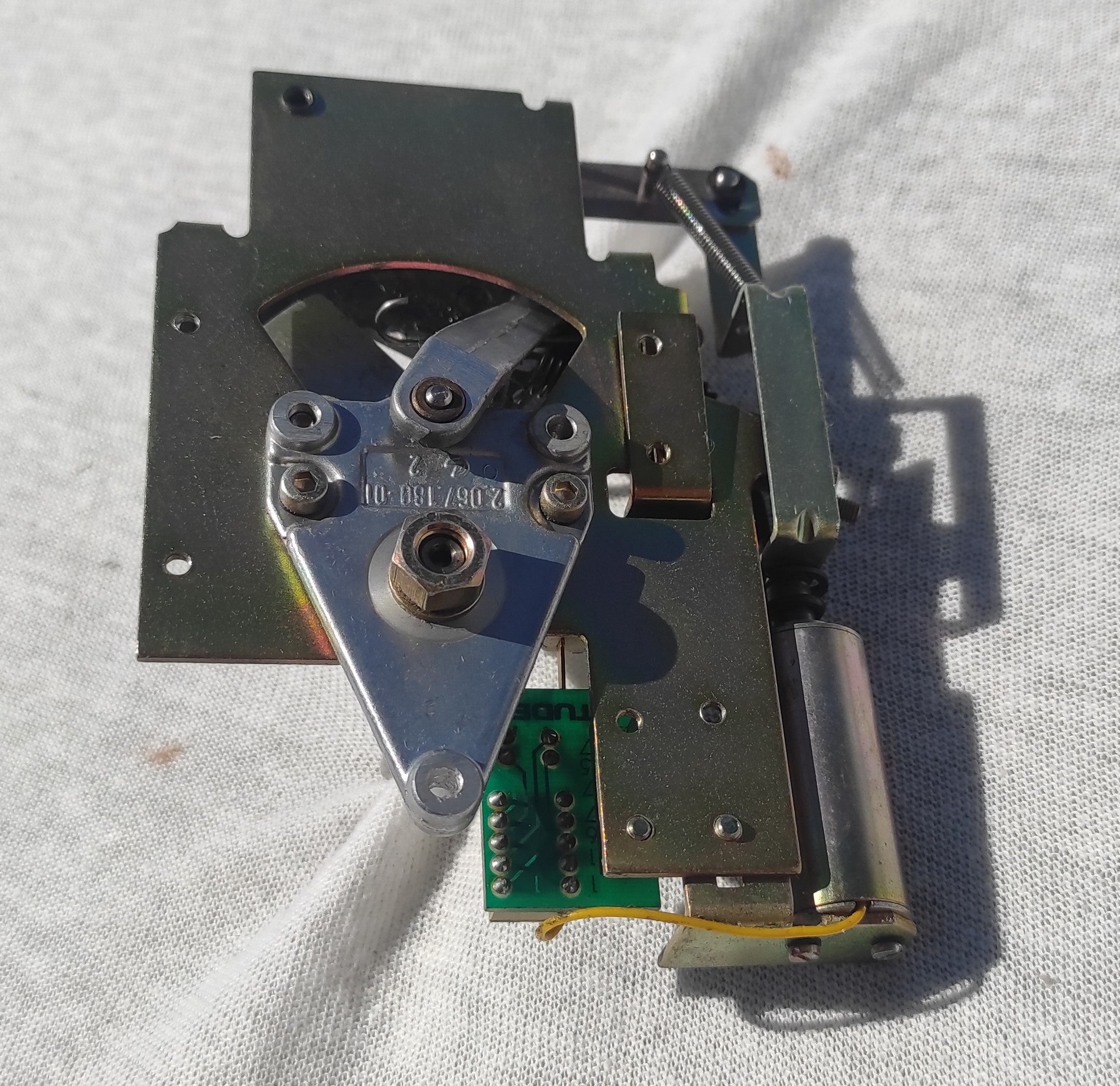 Studer ReVox B67 tape tension left PCB not tested, damaged