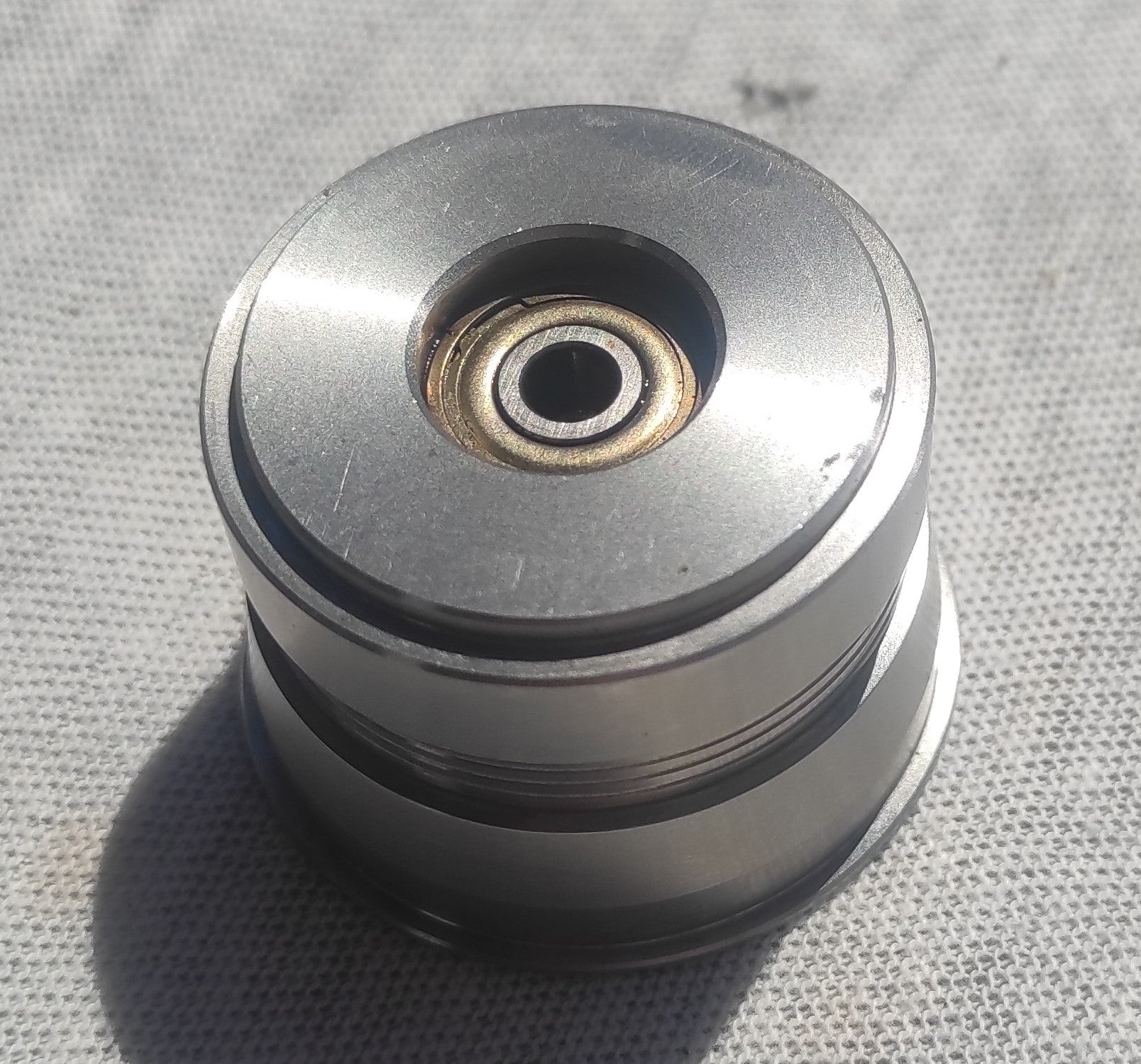 Studer ReVox B67 tape guide roller left