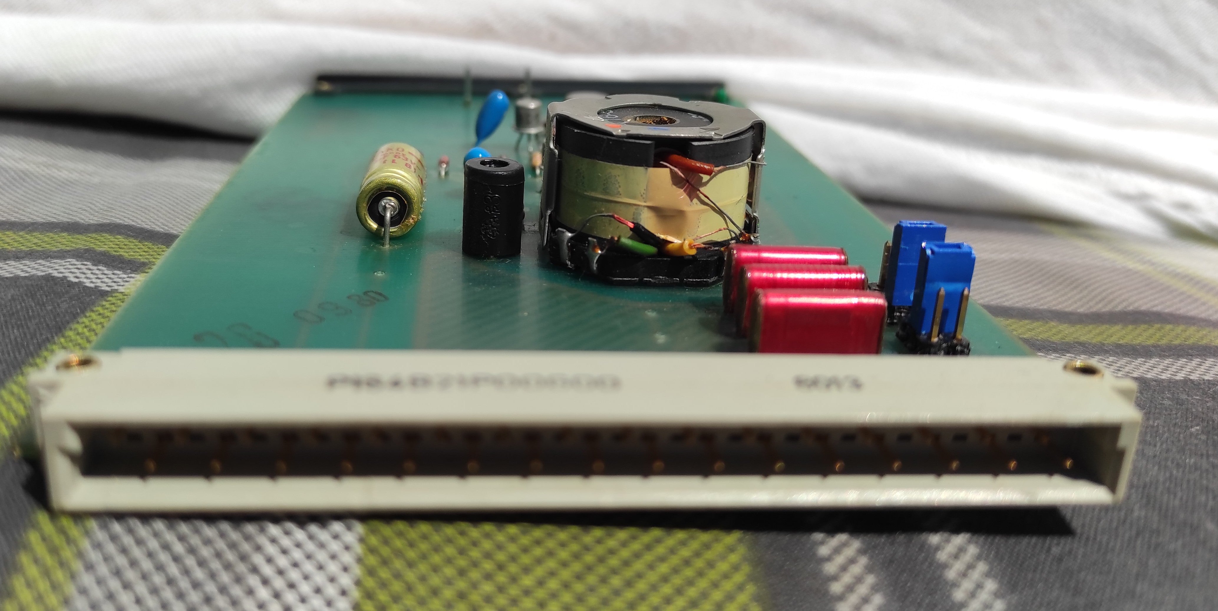 Studer ReVox B67 1.167.712-11 Oszillator PCB not tested, traces of corrosion