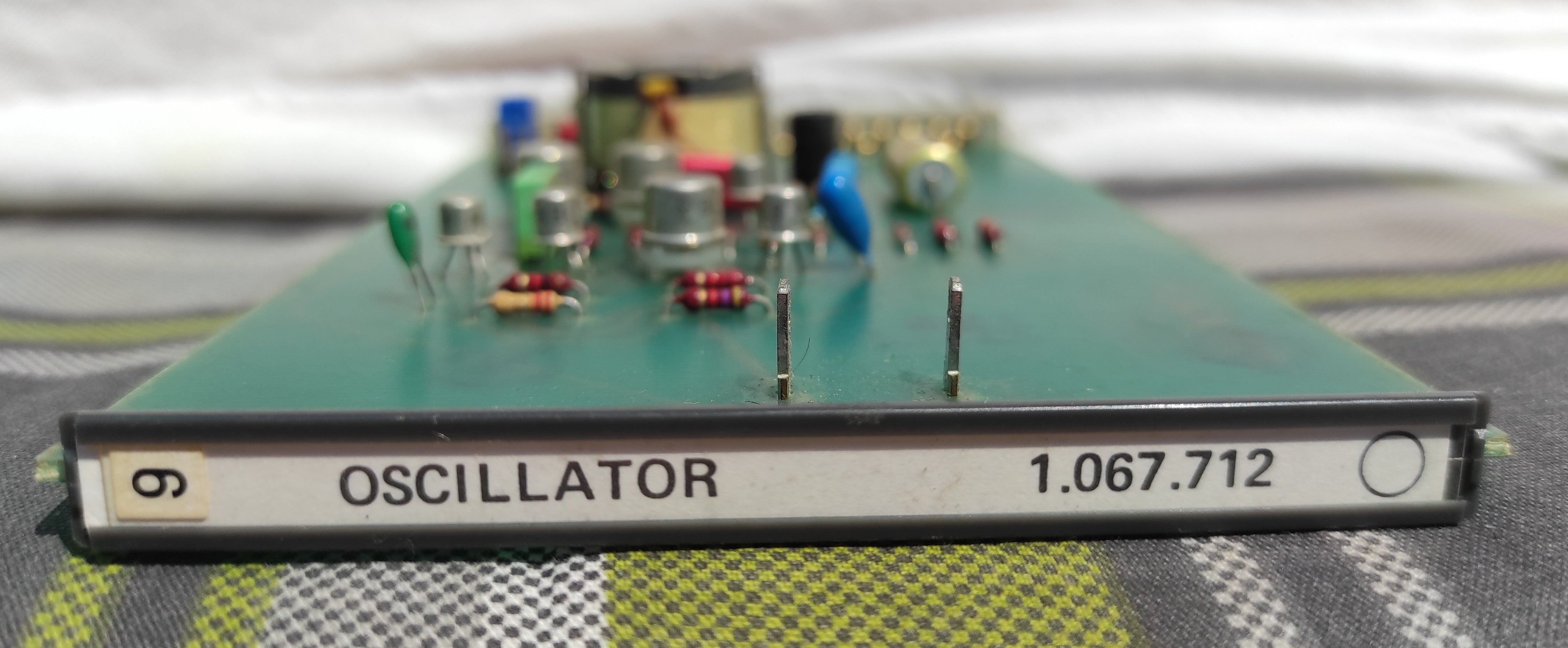 Studer ReVox B67 1.167.712-11 Oszillator PCB not tested, traces of corrosion