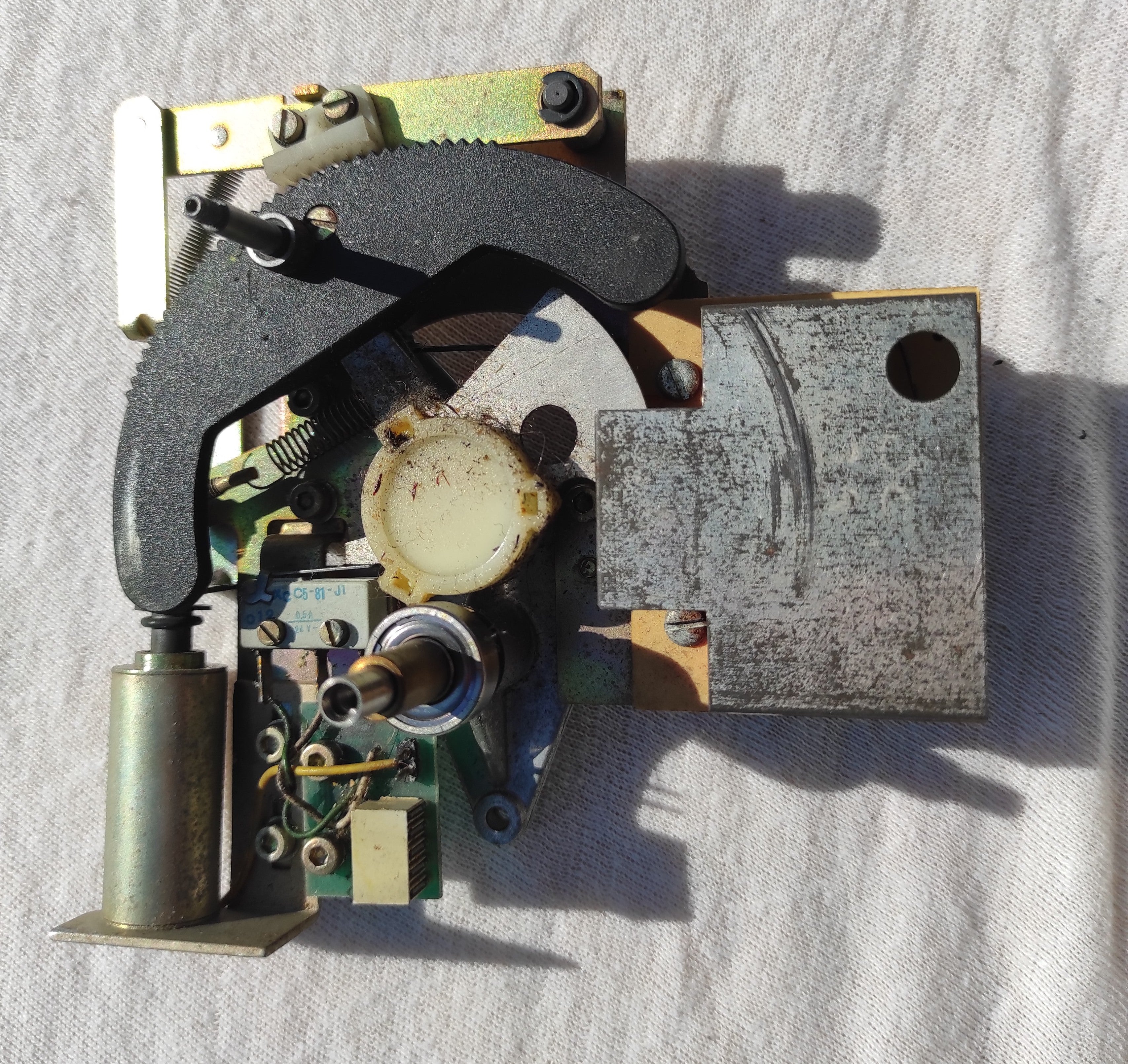 Studer ReVox B67 tape tension left PCB not tested #1