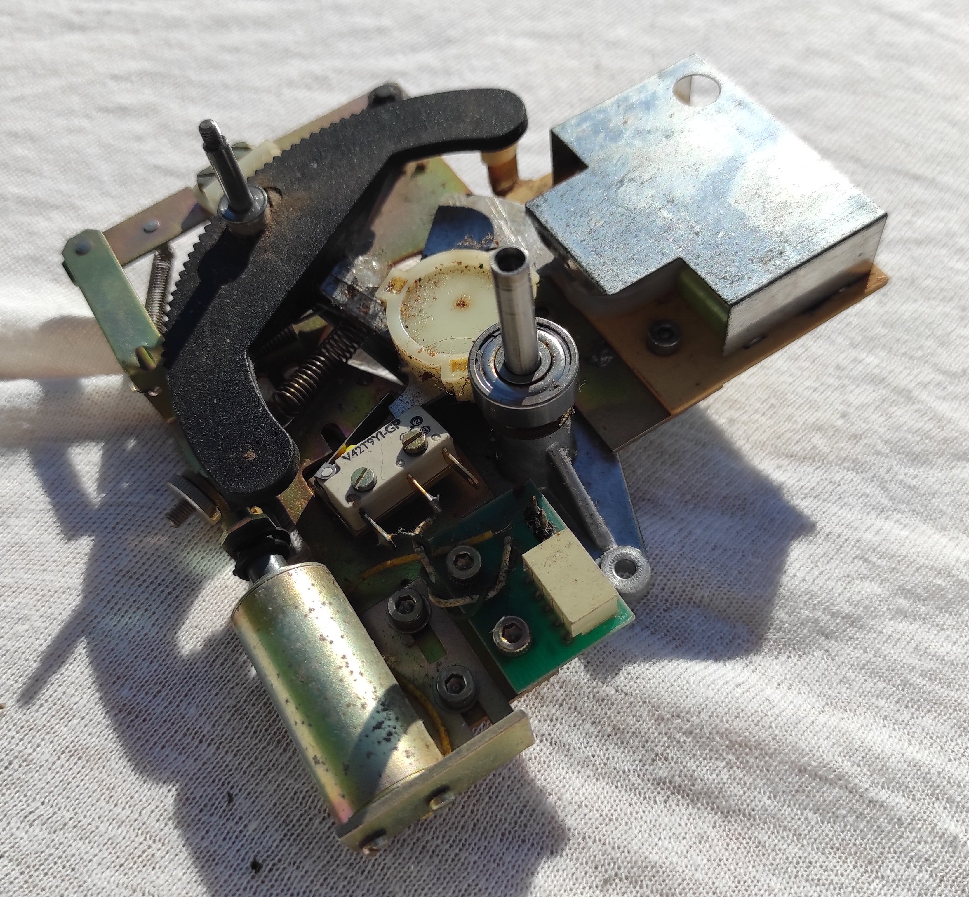 Studer ReVox B67 tape tension left PCB not tested #2