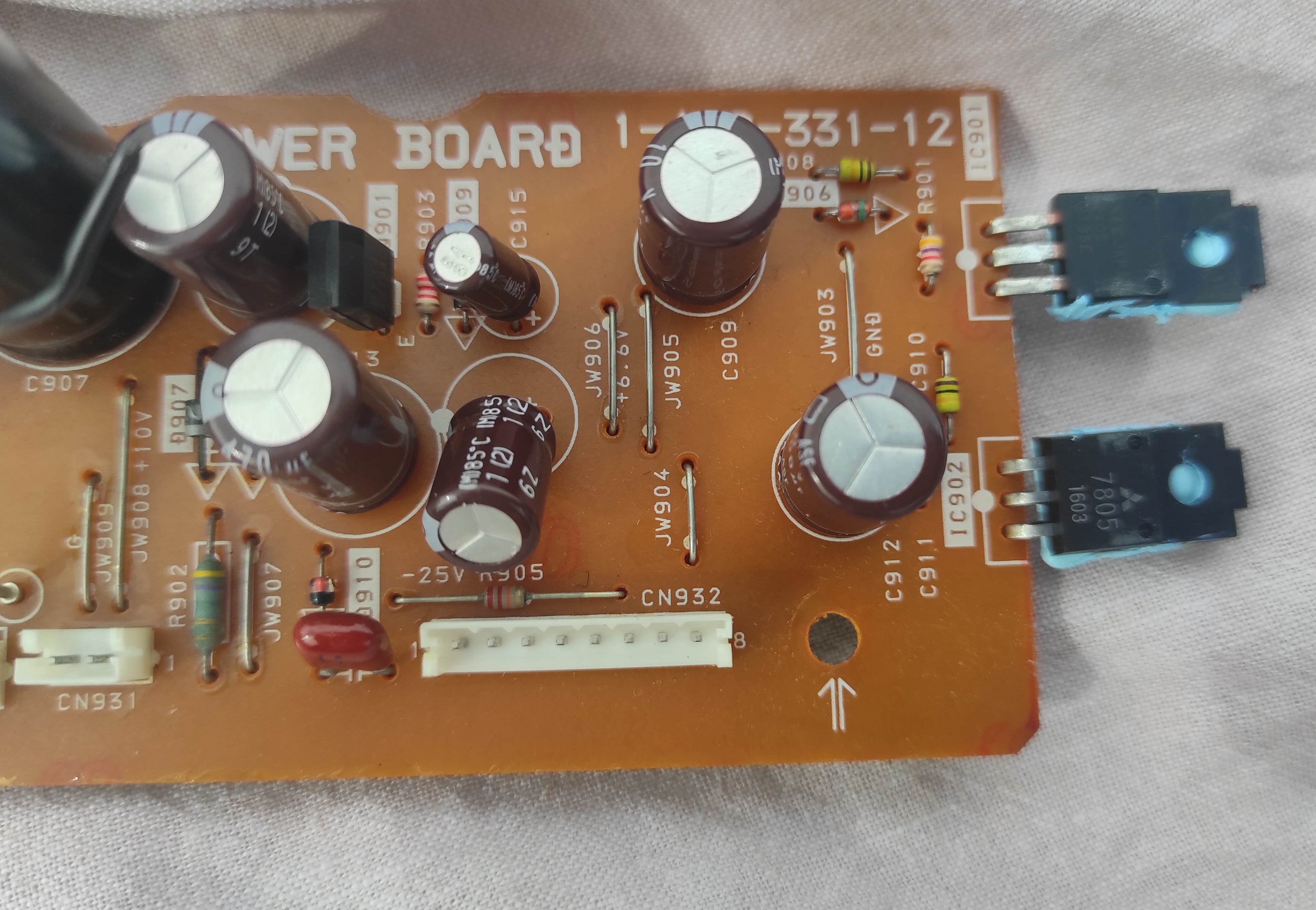 SONY DTC-670 DAT  power supply PCB not checked