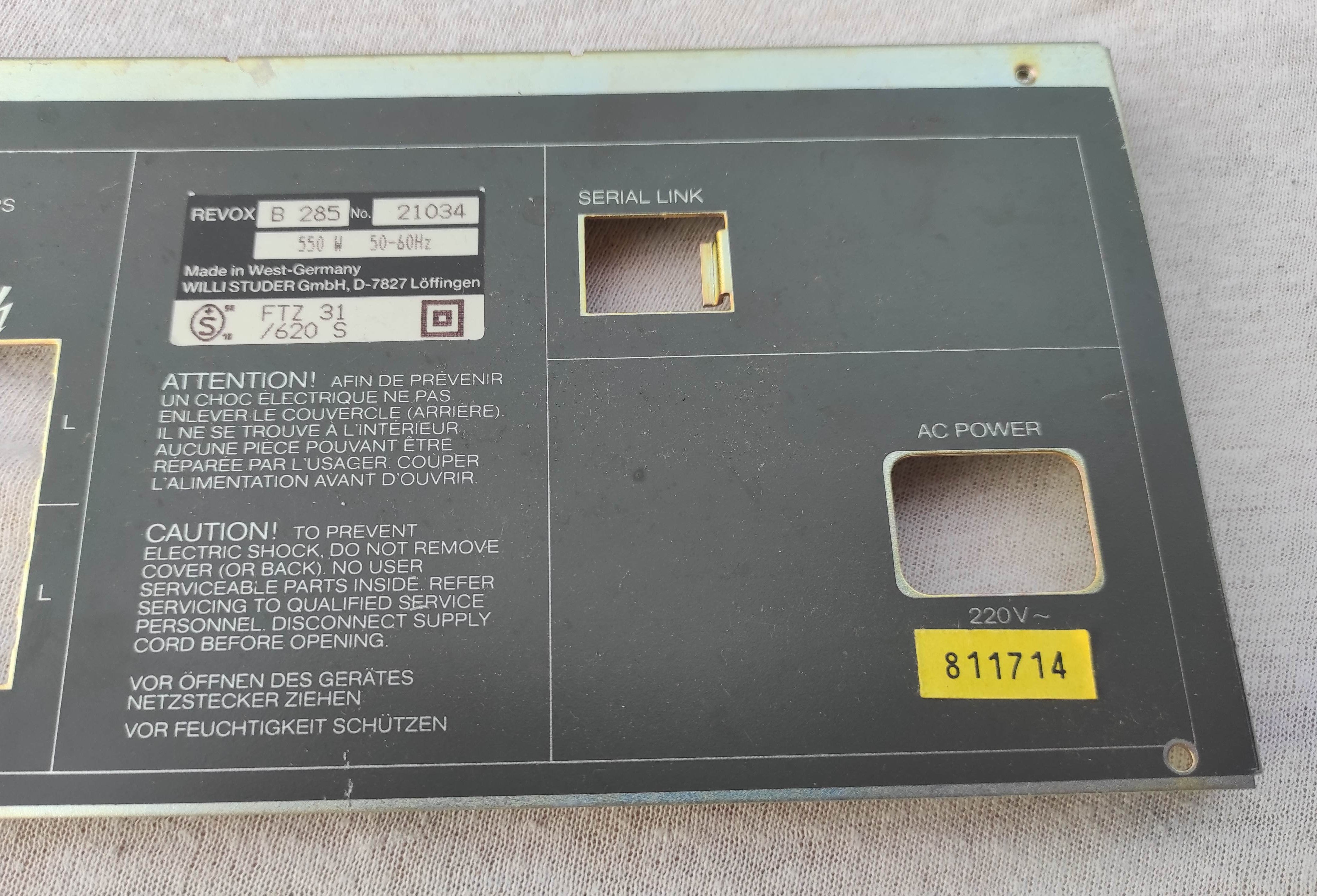 ReVox B285 rear panel used in good condition