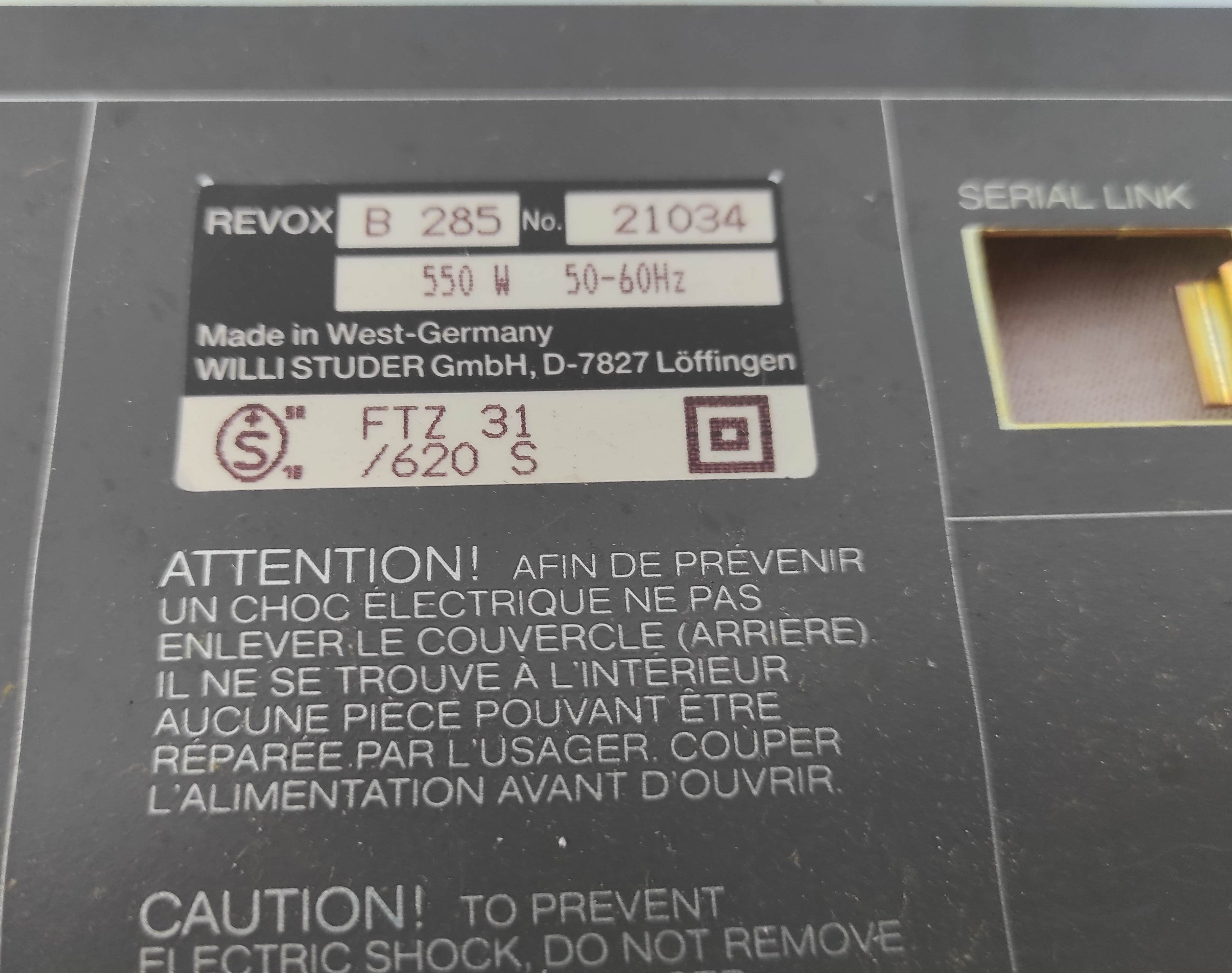 ReVox B285 rear panel used in good condition