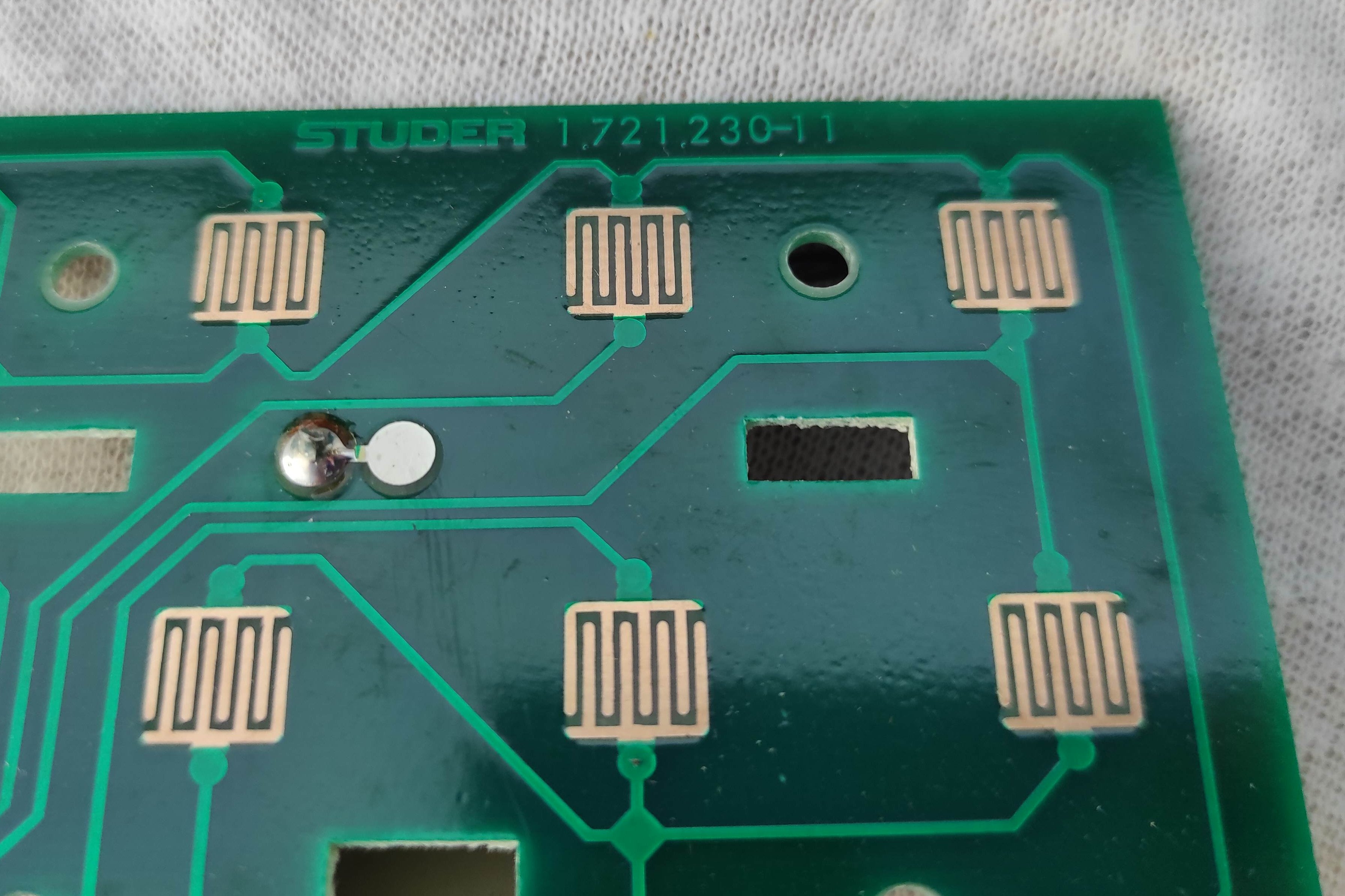 ReVox B215 1.721.230-11 control keys PCB used