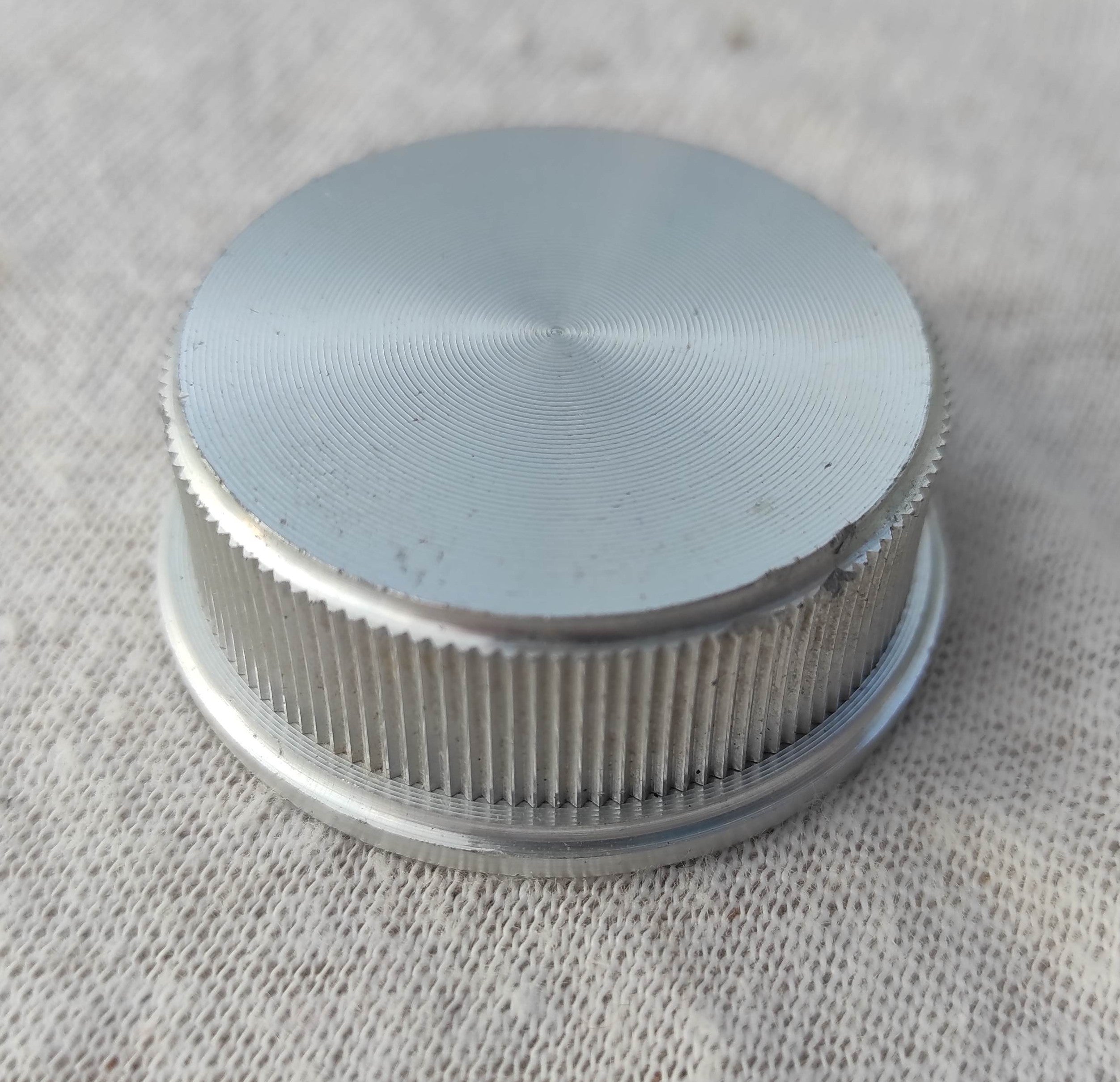 ReVox B760 frequence tuning knob