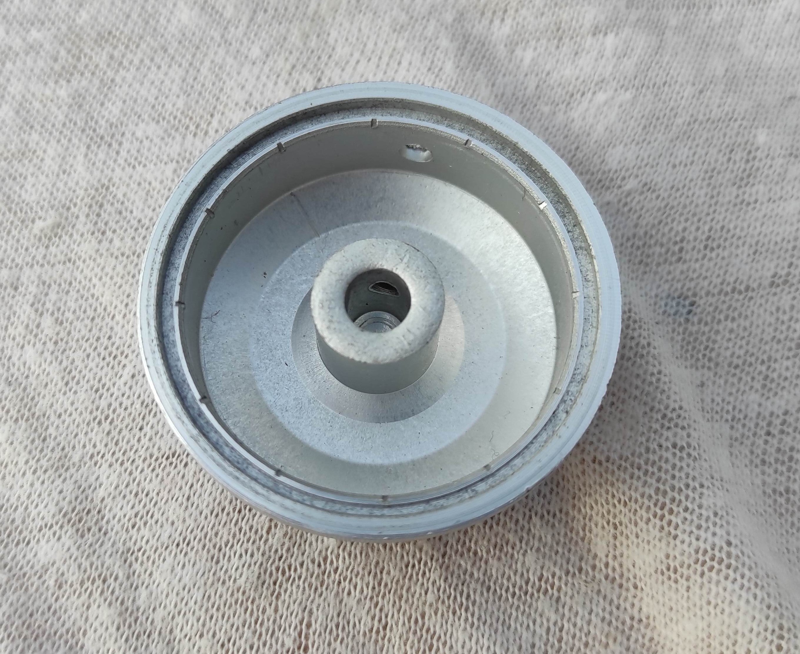 ReVox B760 frequence tuning knob