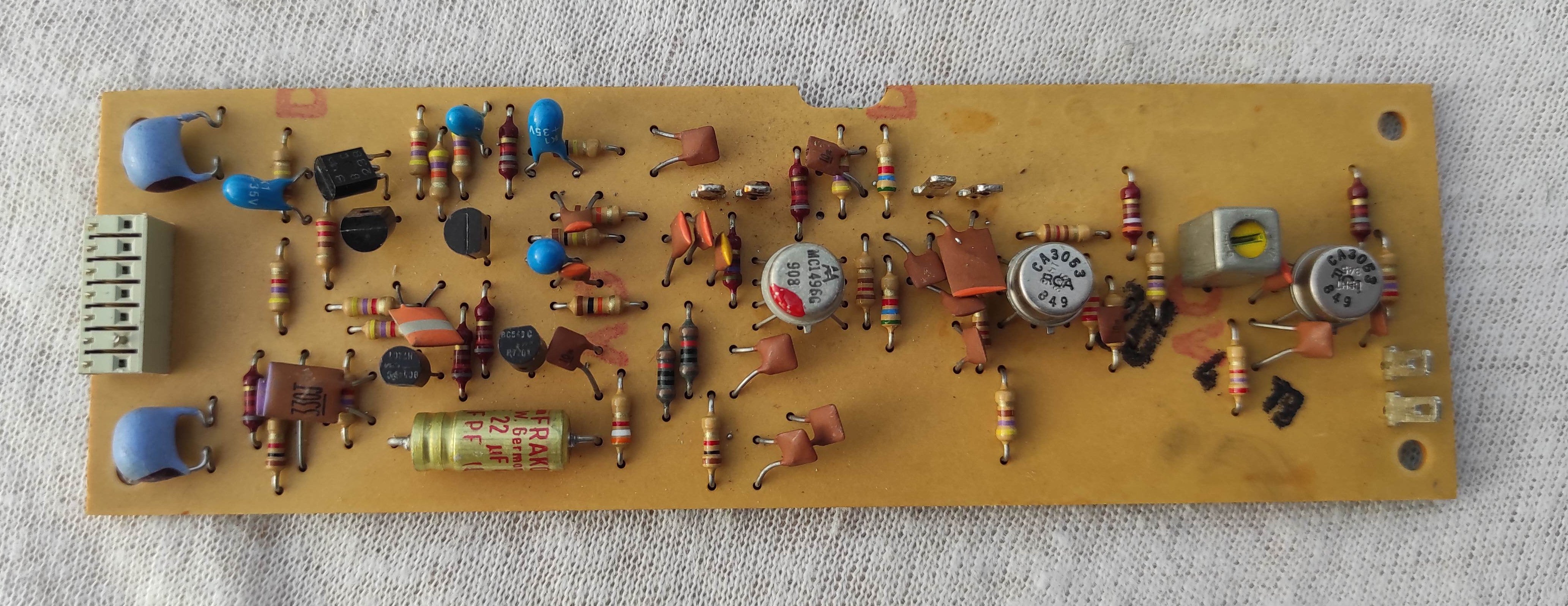 ReVox B760 1.166.130-11 PCB FM demodulator not tested, traces of corrosion