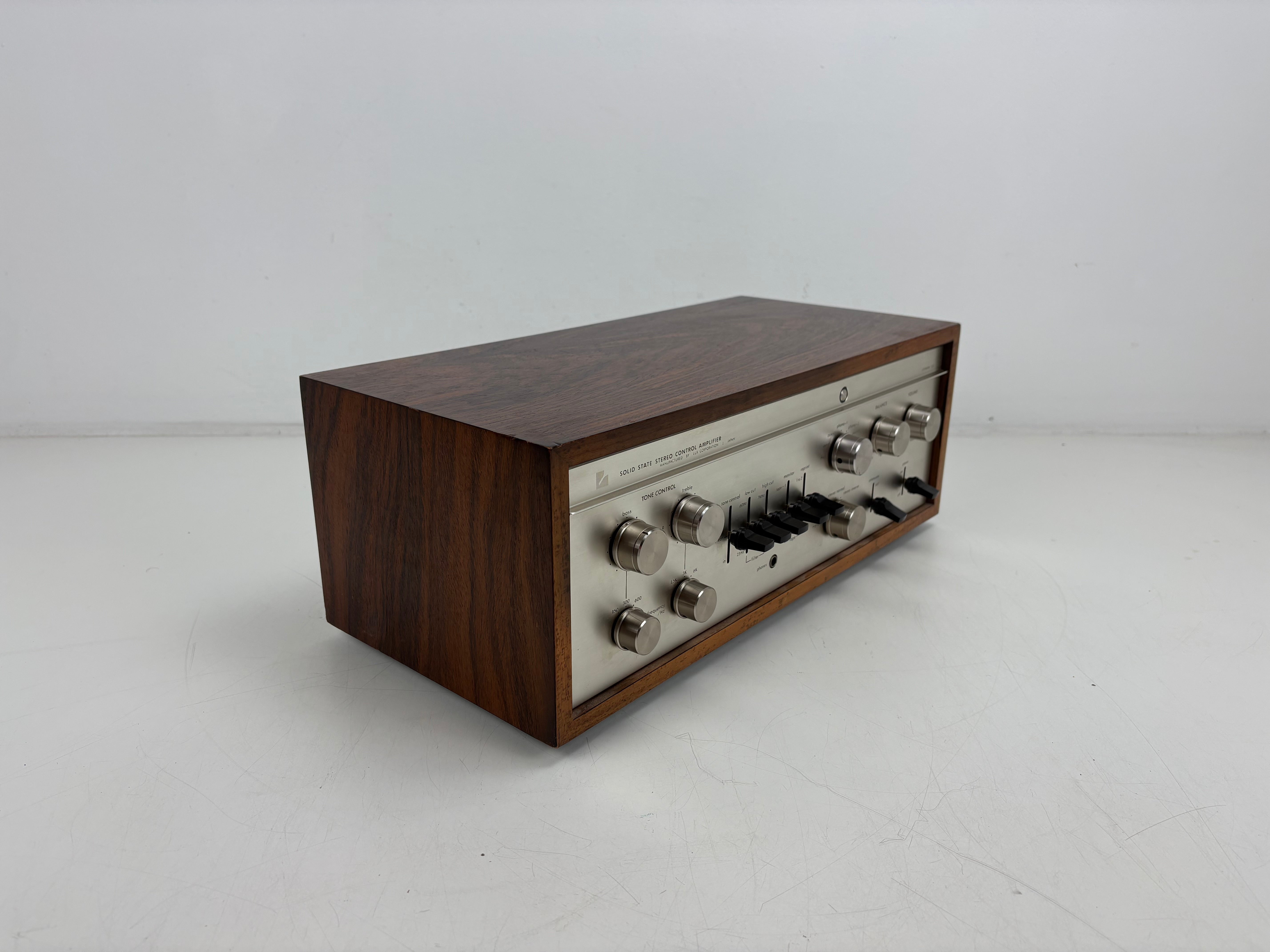 Luxman CL-350 & M-150 – Stereo Pre-Amplifier / Power Amplifier Set – Fully Recapped