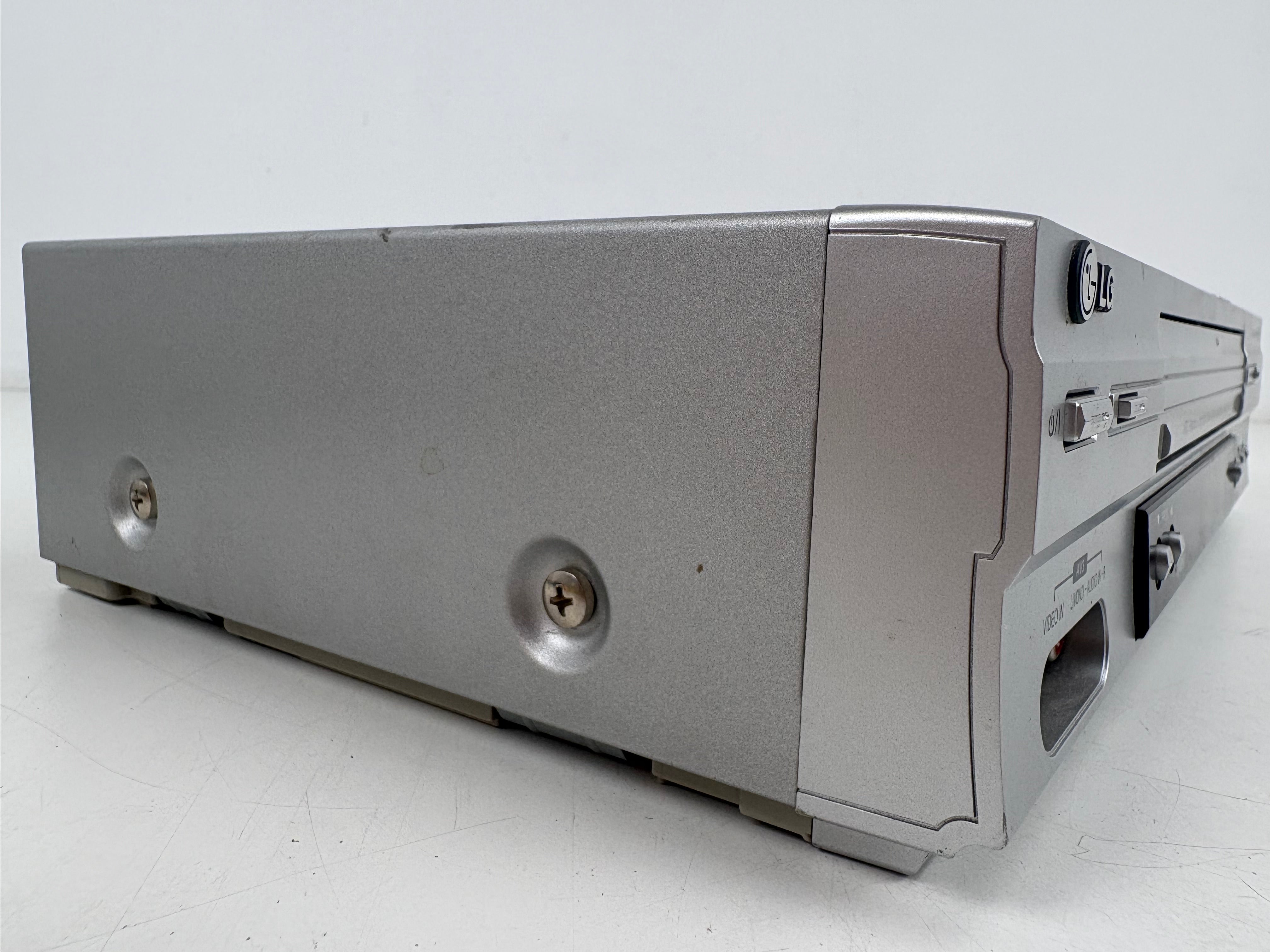 LG - LV4981 - VHS 4HD HiFi Video Recorder - NTSC - Not Tested